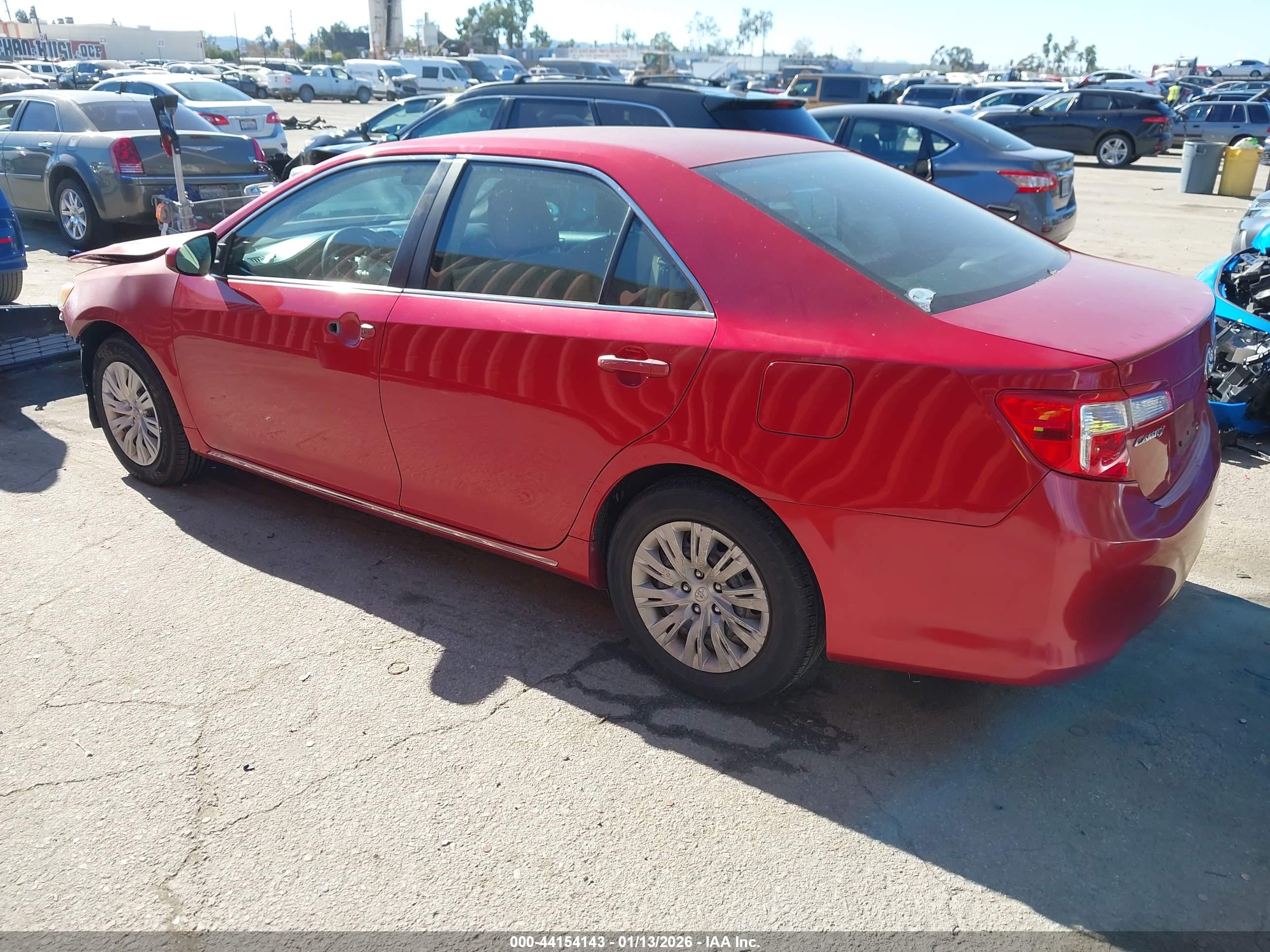 TOYOTA CAMRY image 3