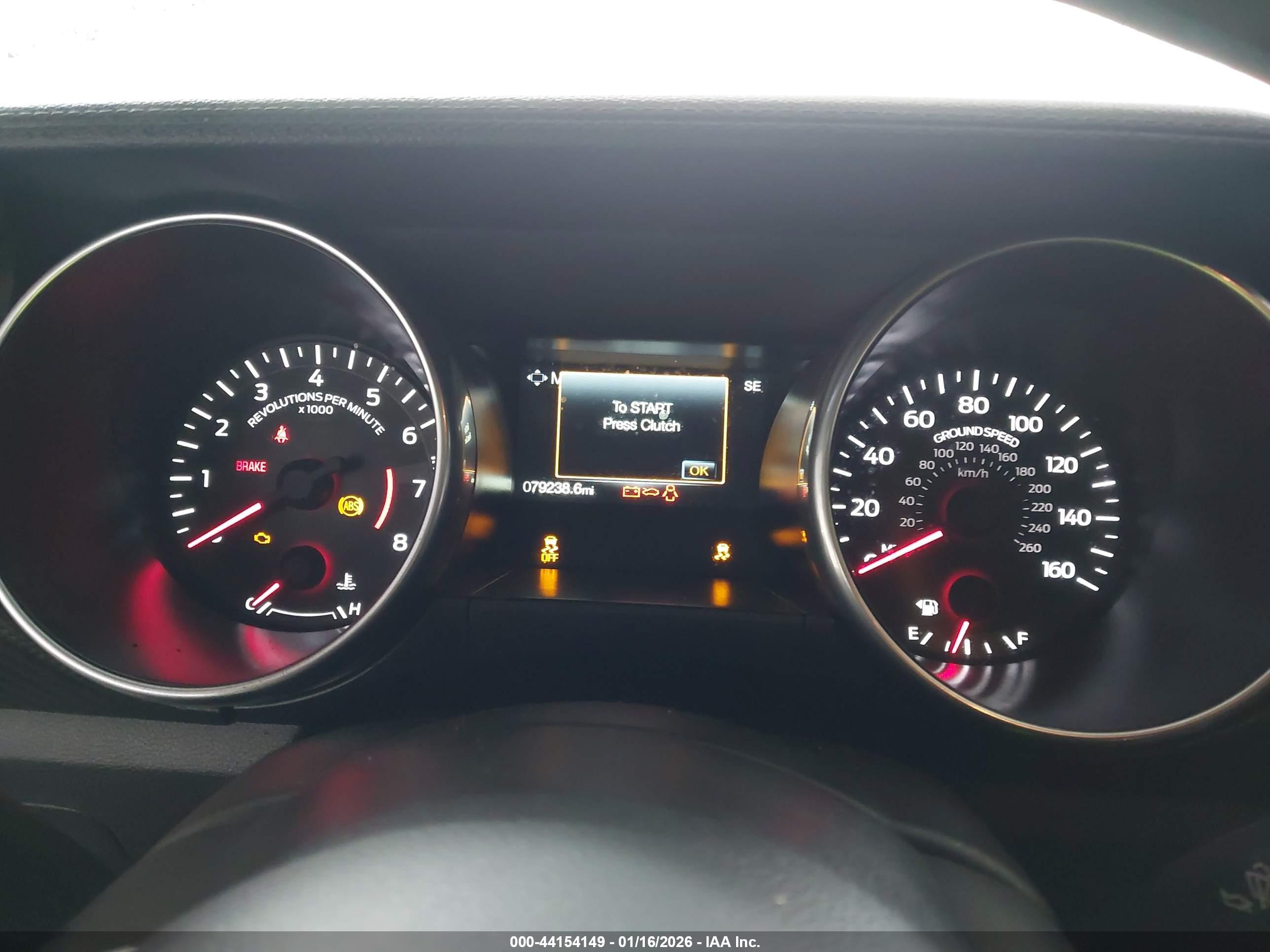 FORD MUSTANG image 7
