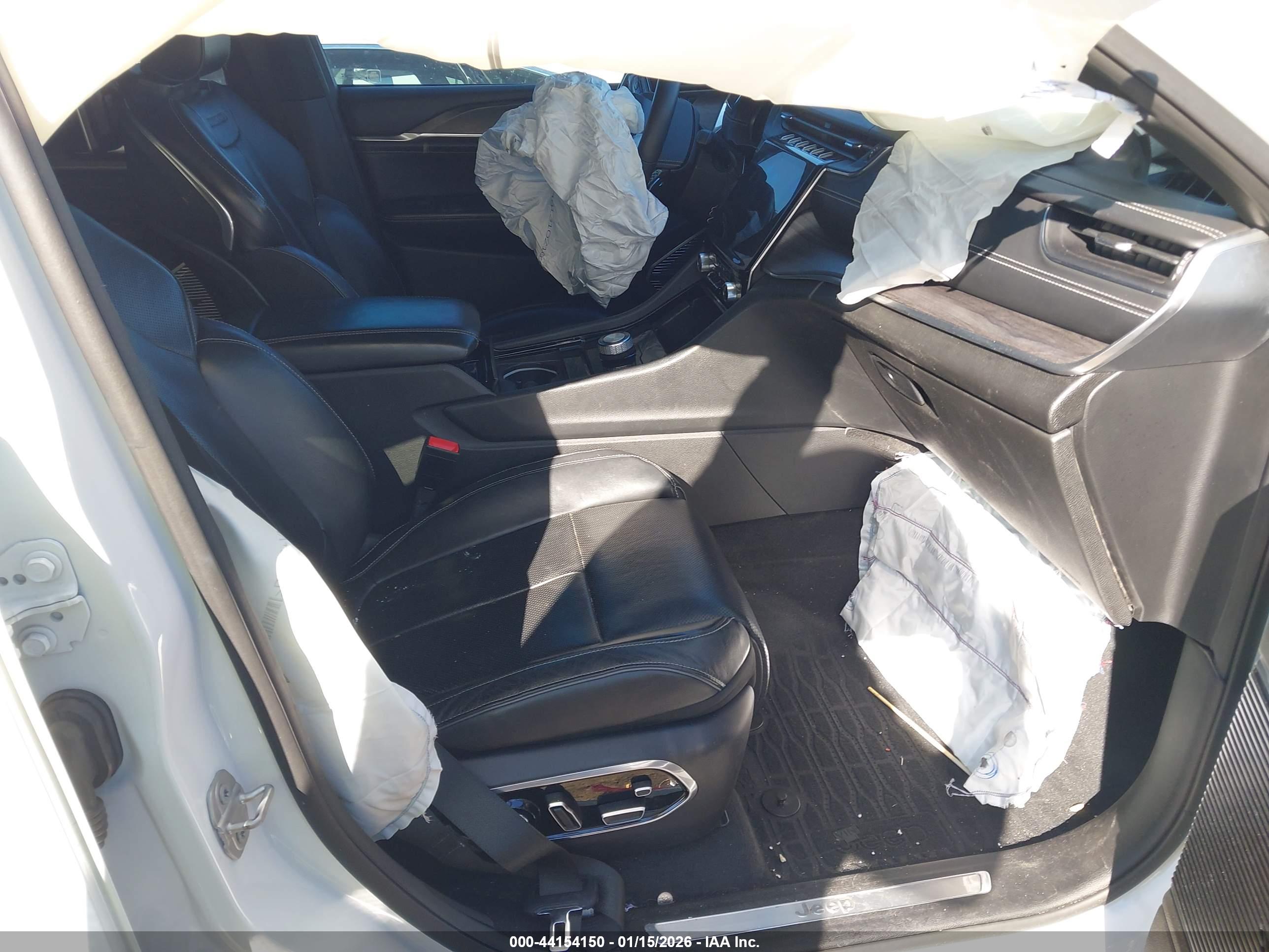 JEEP GRAND image 5