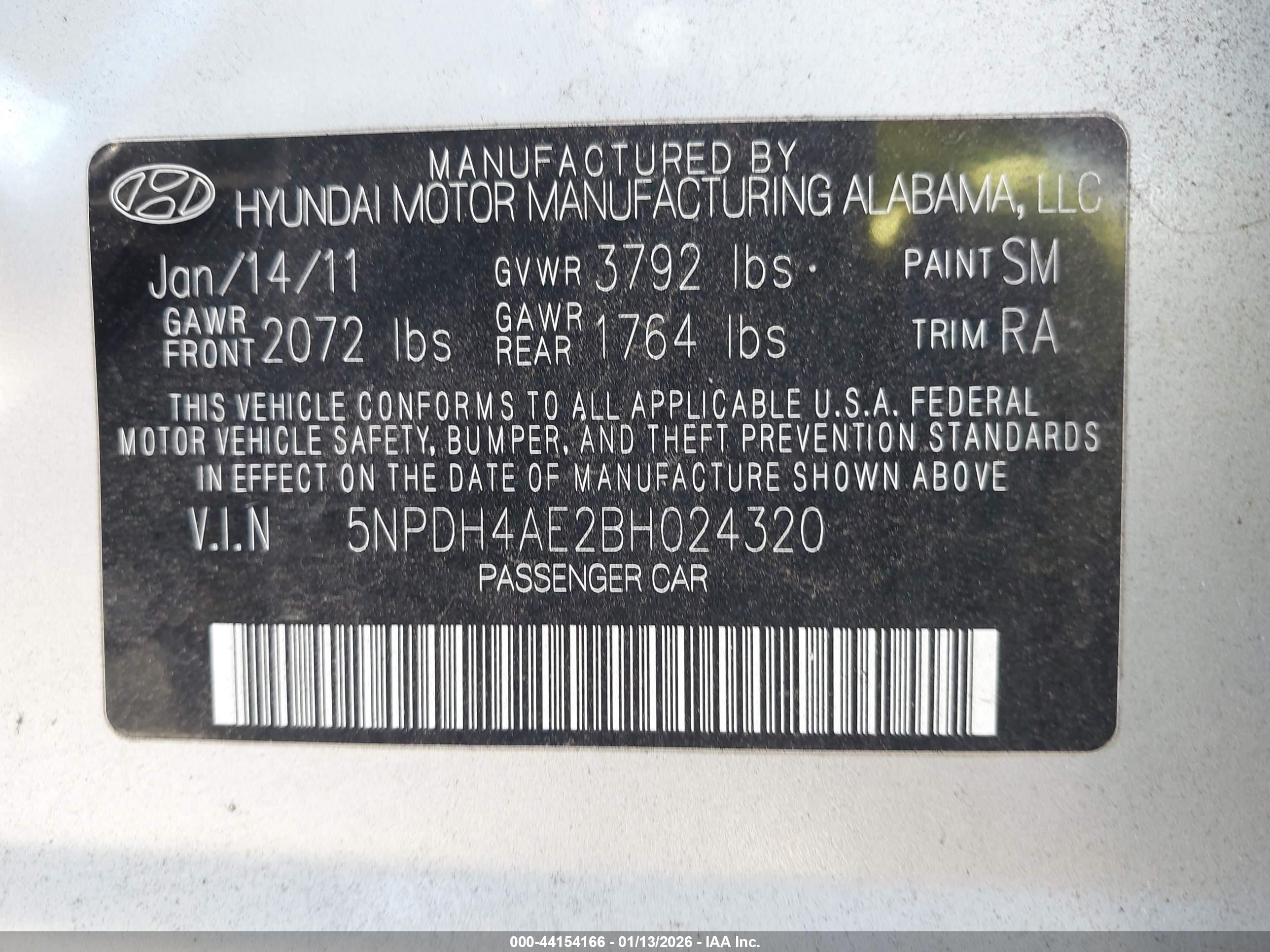 HYUNDAI ELANTRA image 9