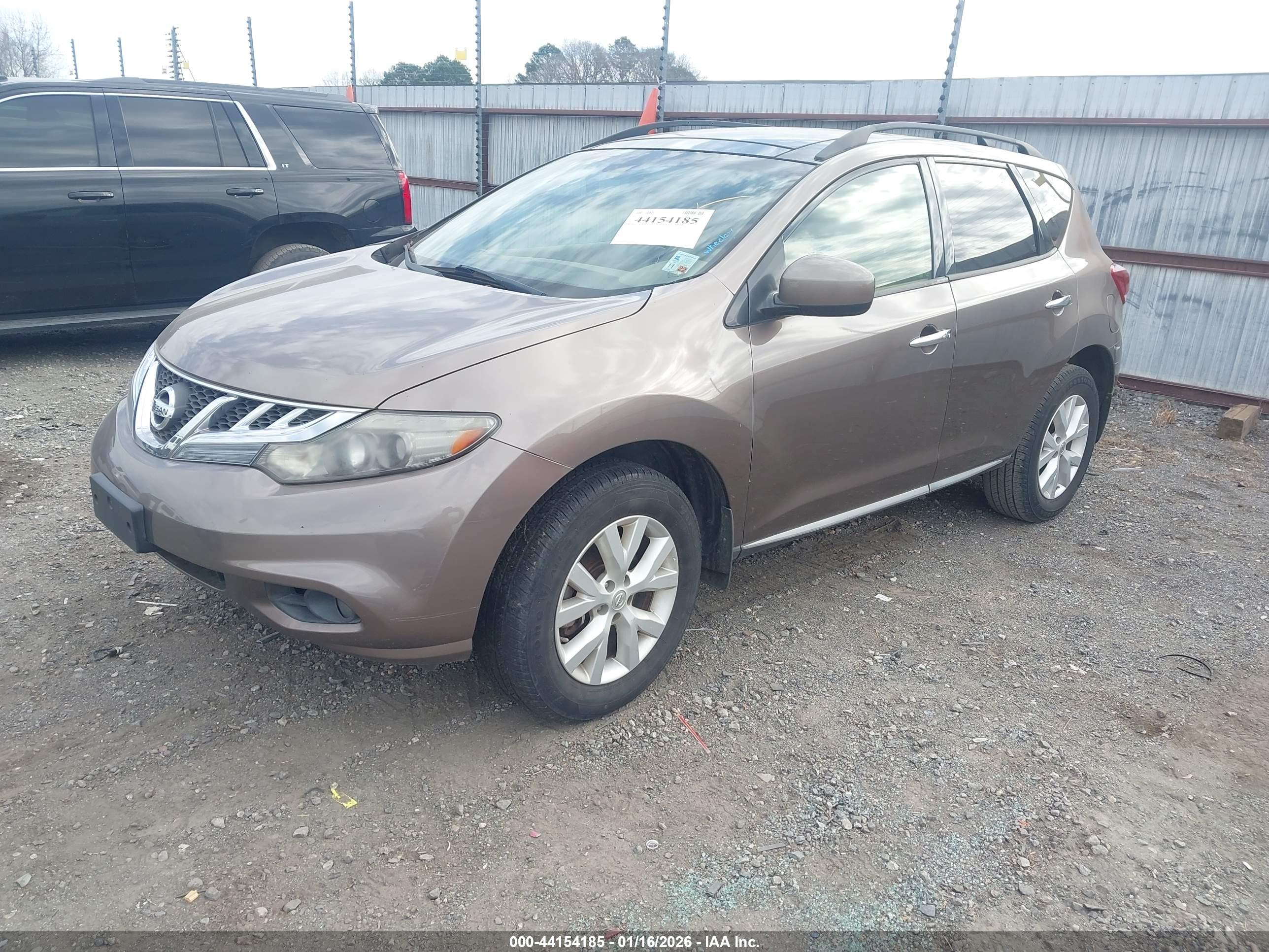NISSAN MURANO image 2