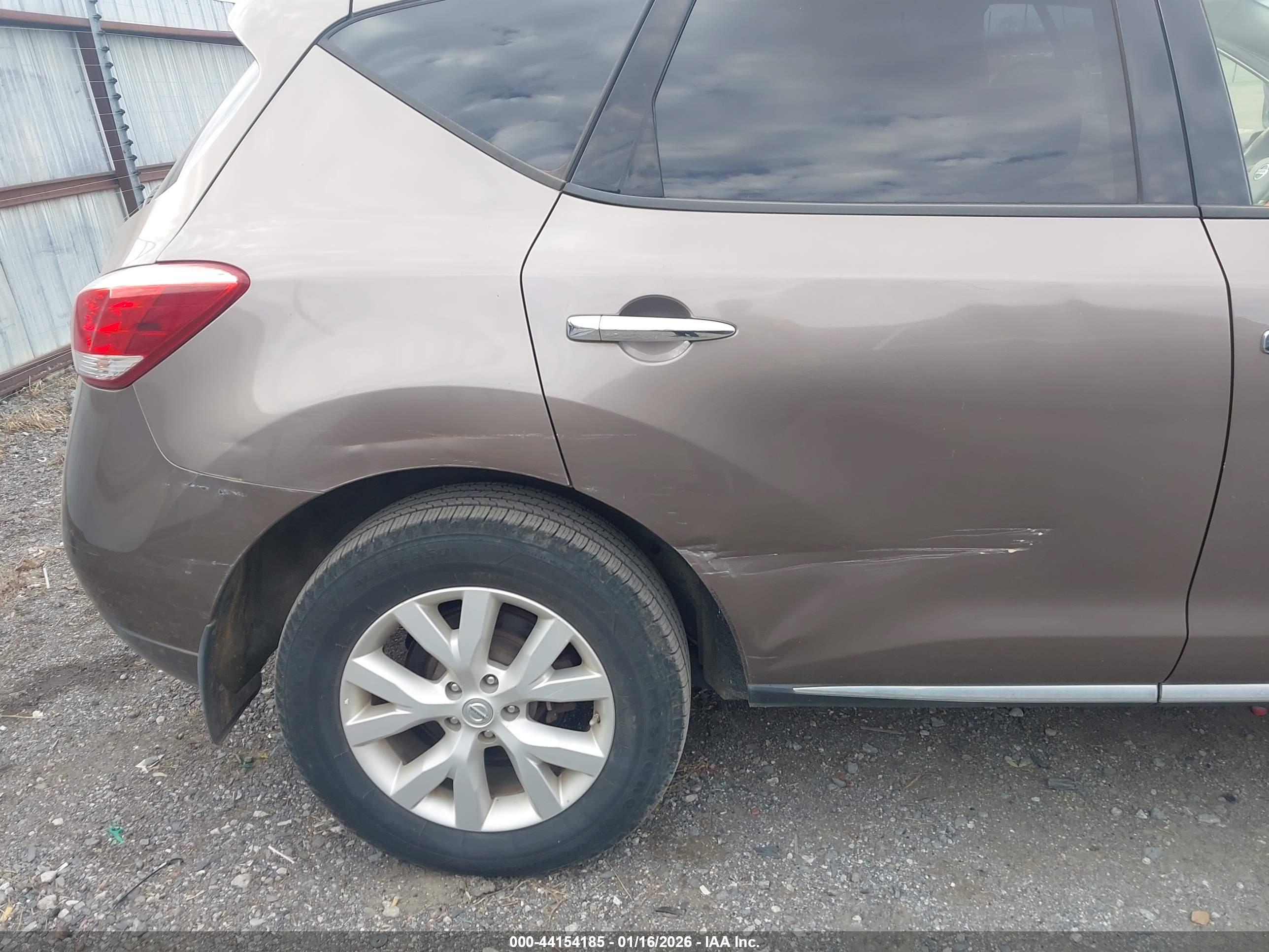 NISSAN MURANO image 6