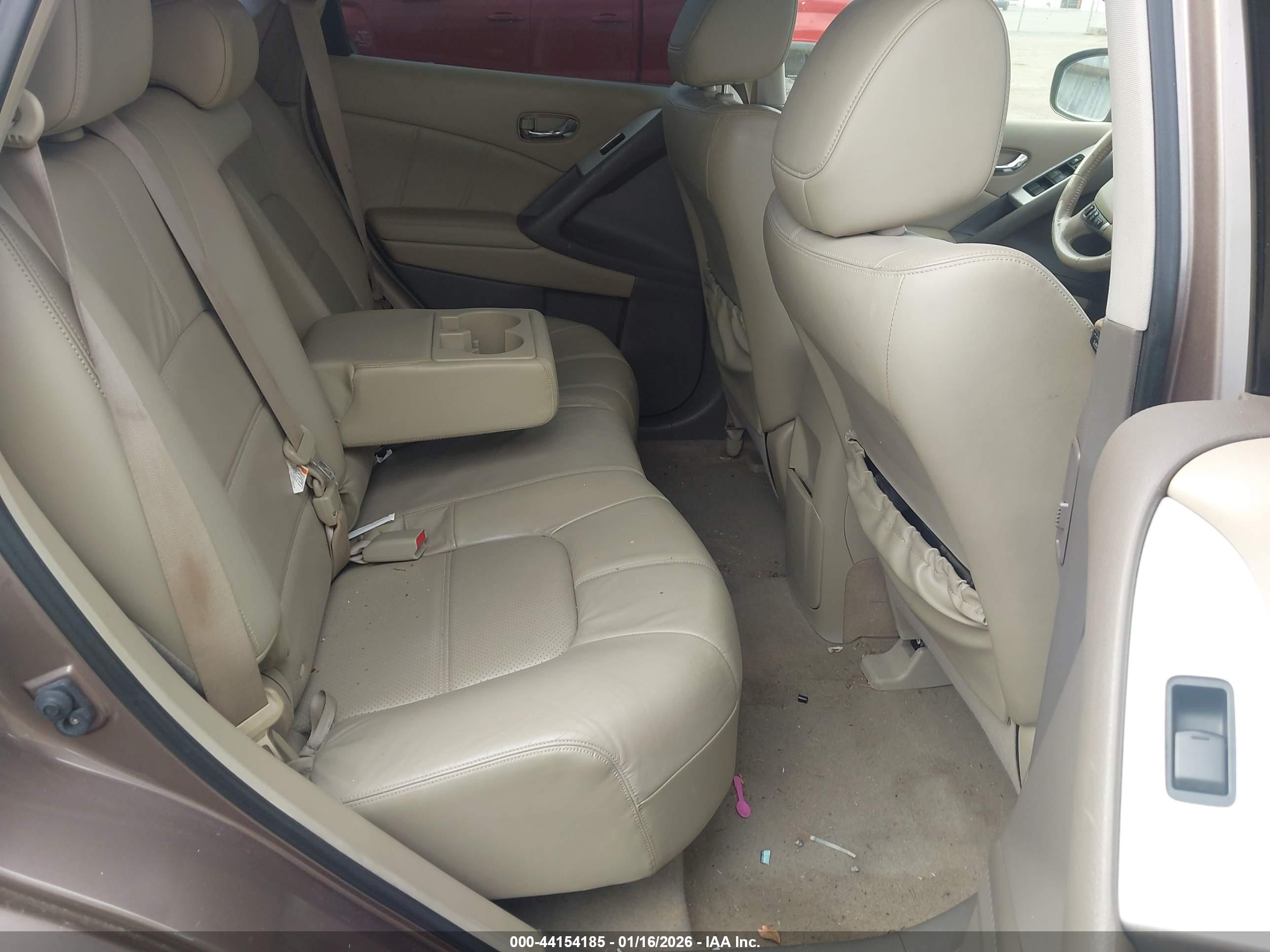 NISSAN MURANO image 8