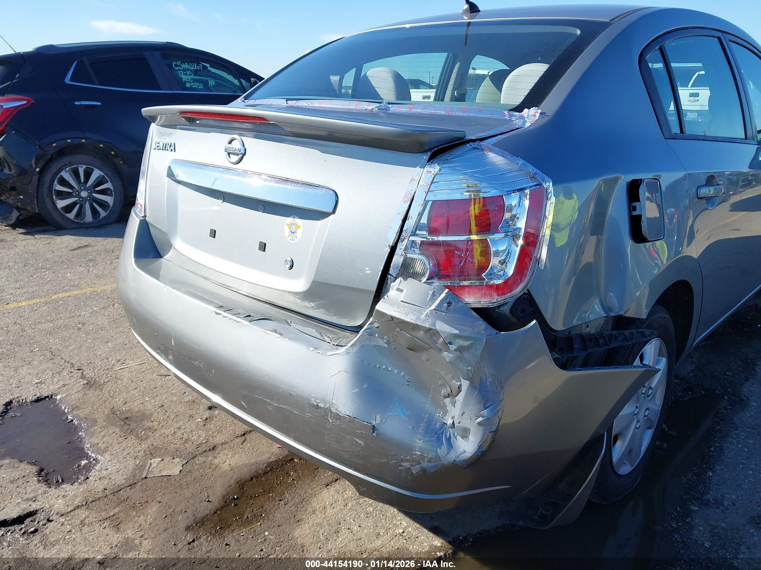 NISSAN SENTRA image 6