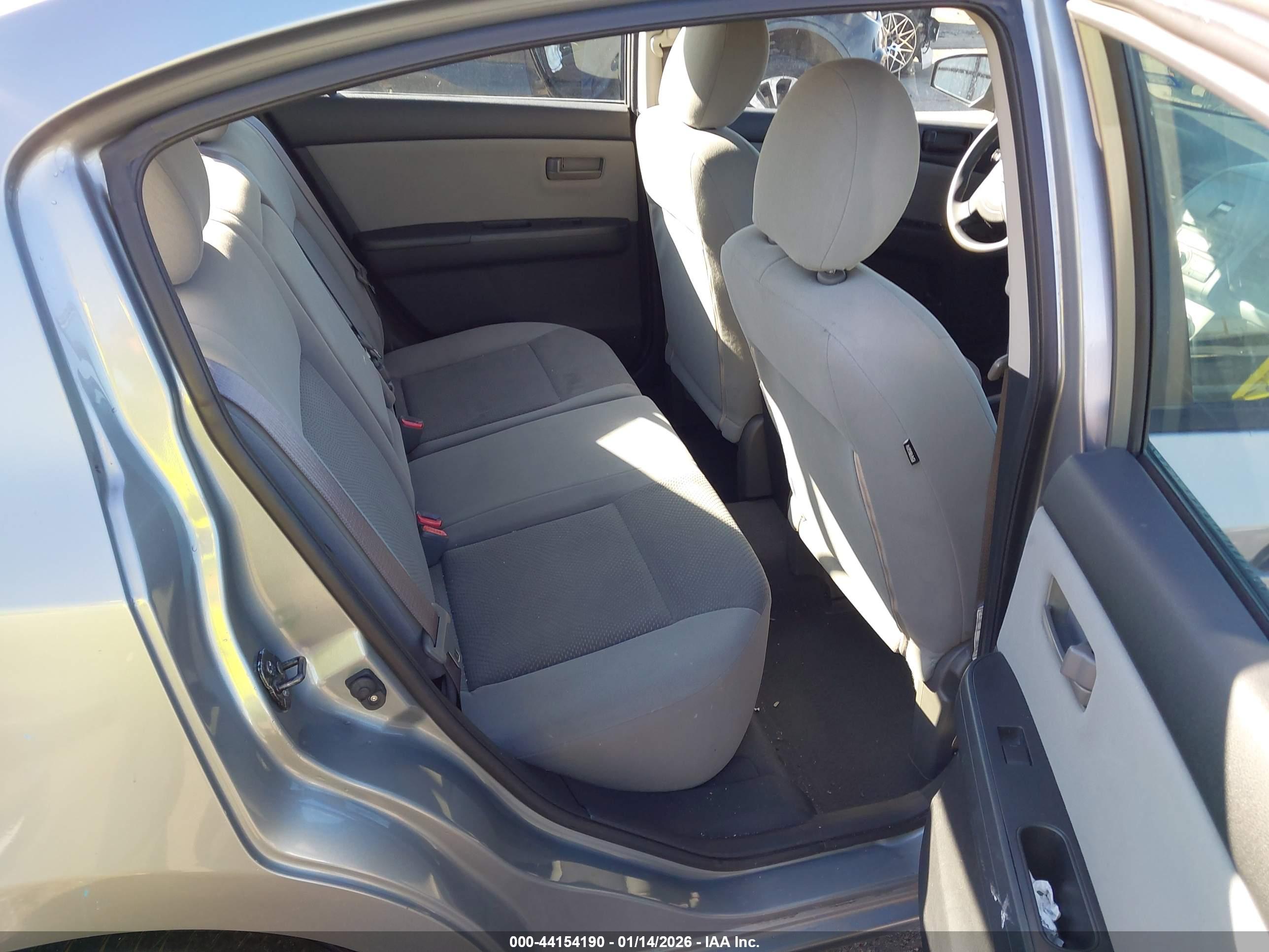 NISSAN SENTRA image 8