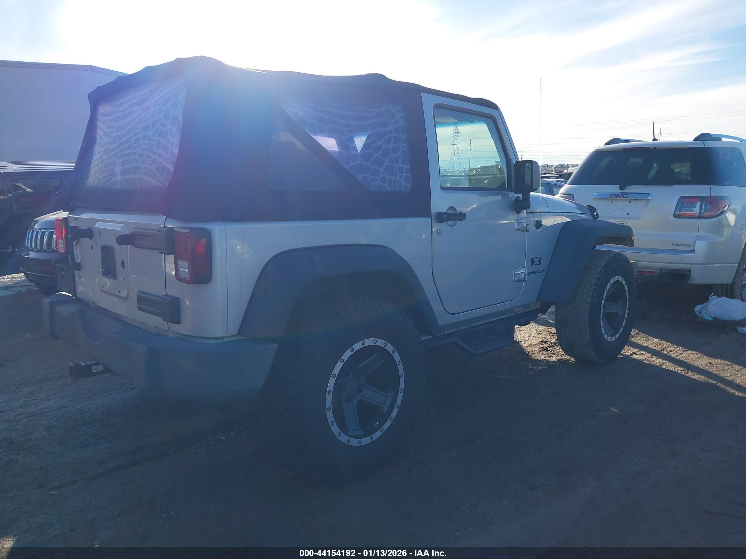 JEEP WRANGLER image 4