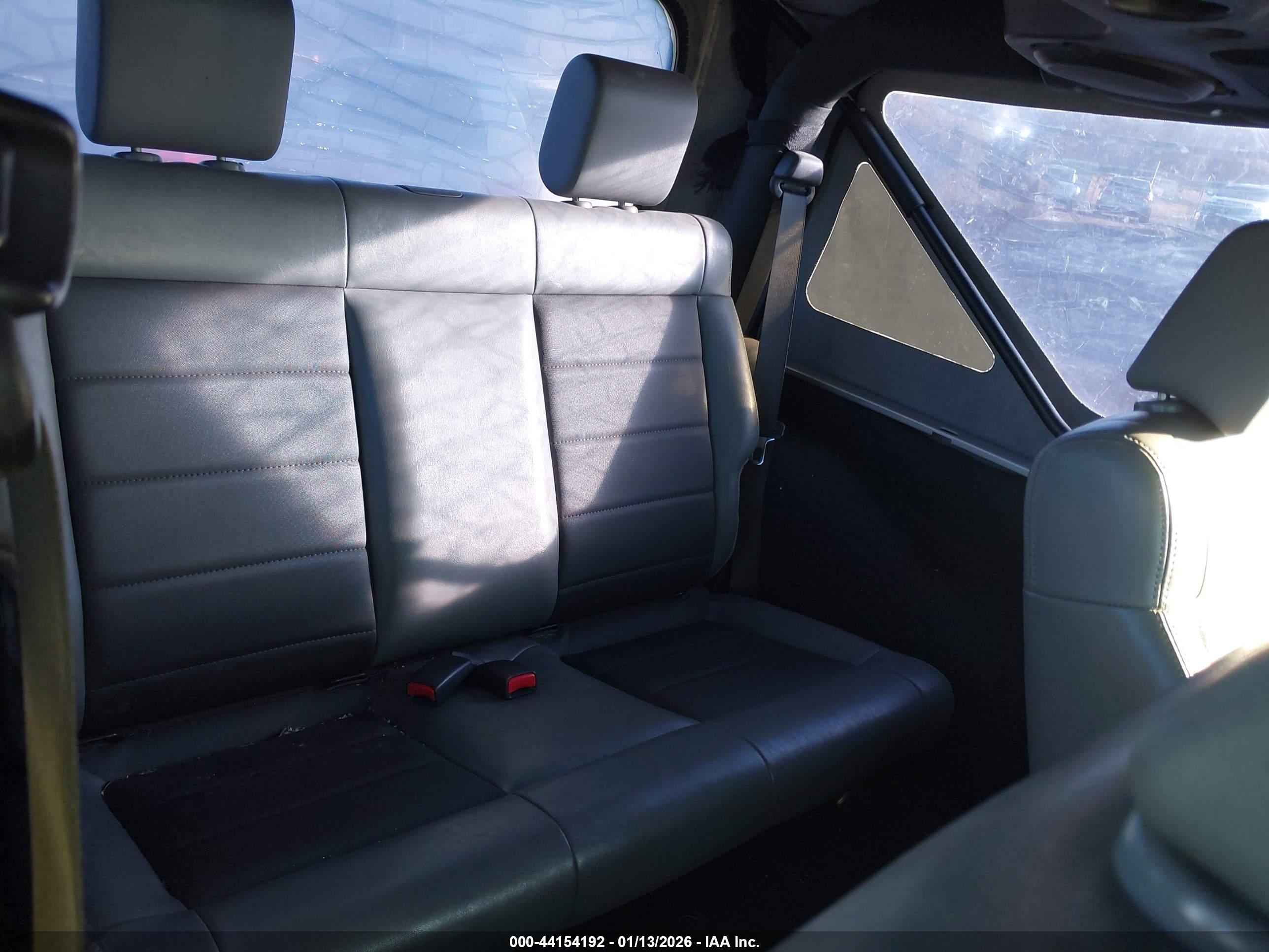 JEEP WRANGLER image 8