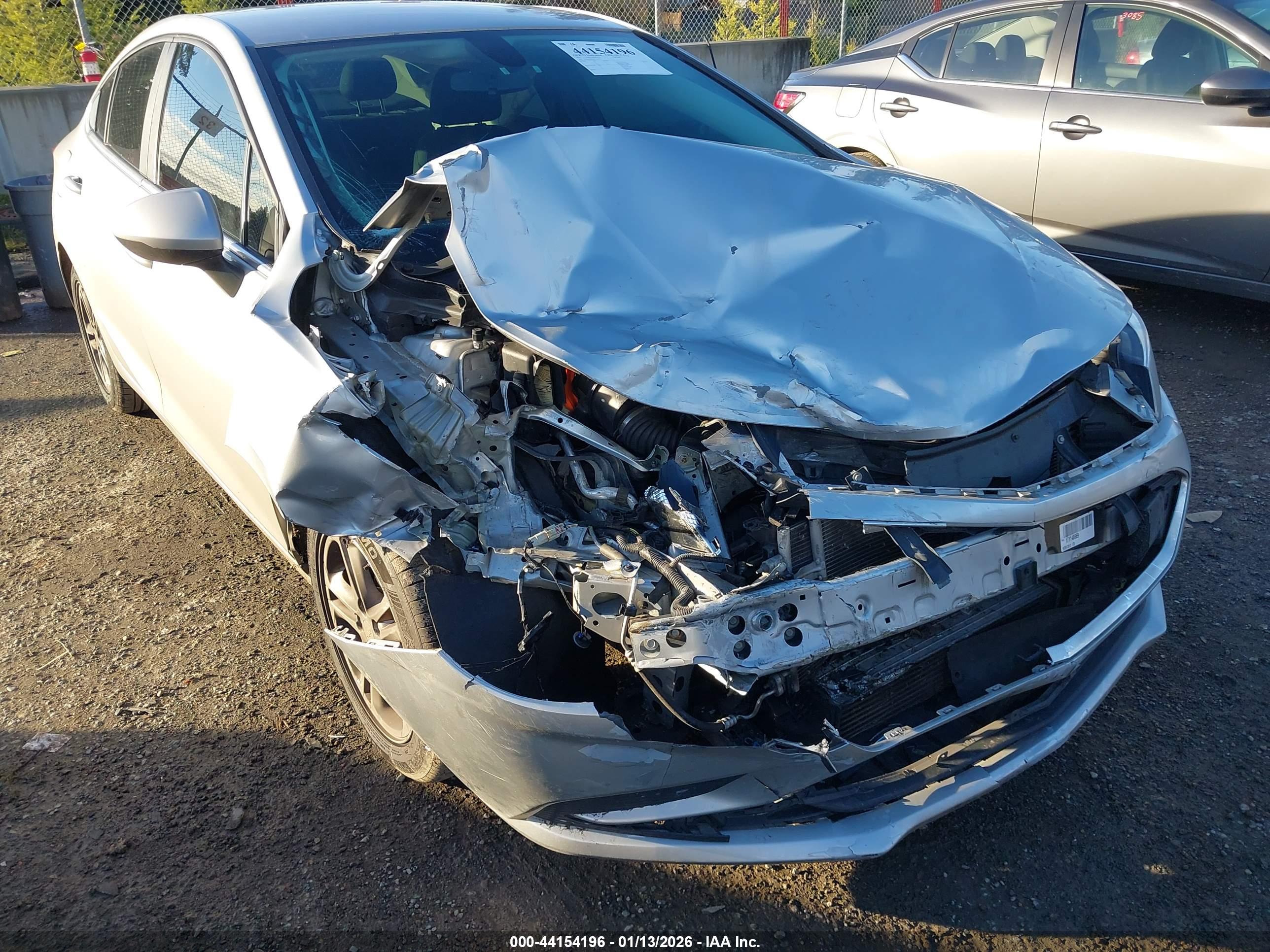 CHEVROLET CRUZE image 6