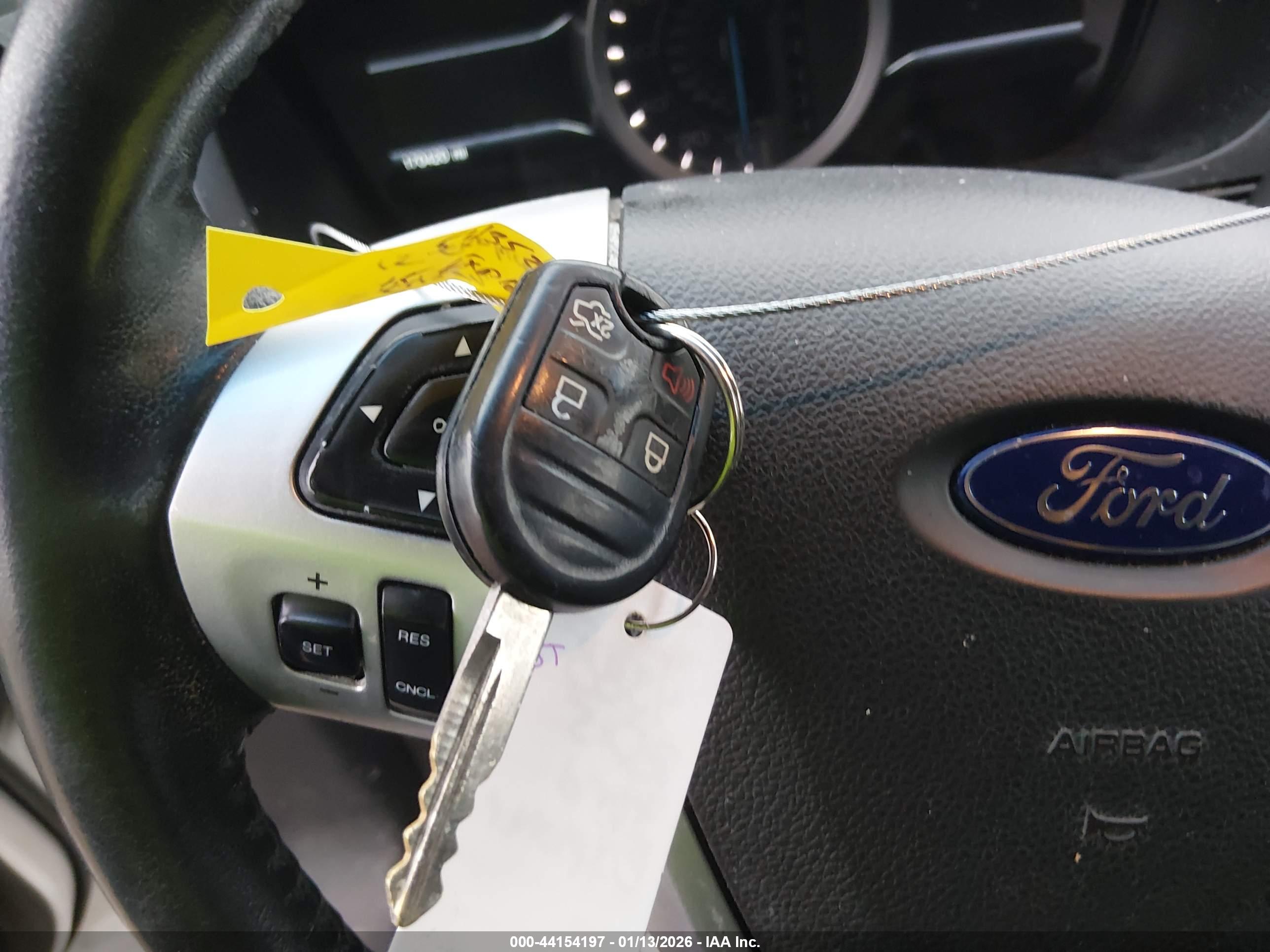 FORD EXPLORER image 11