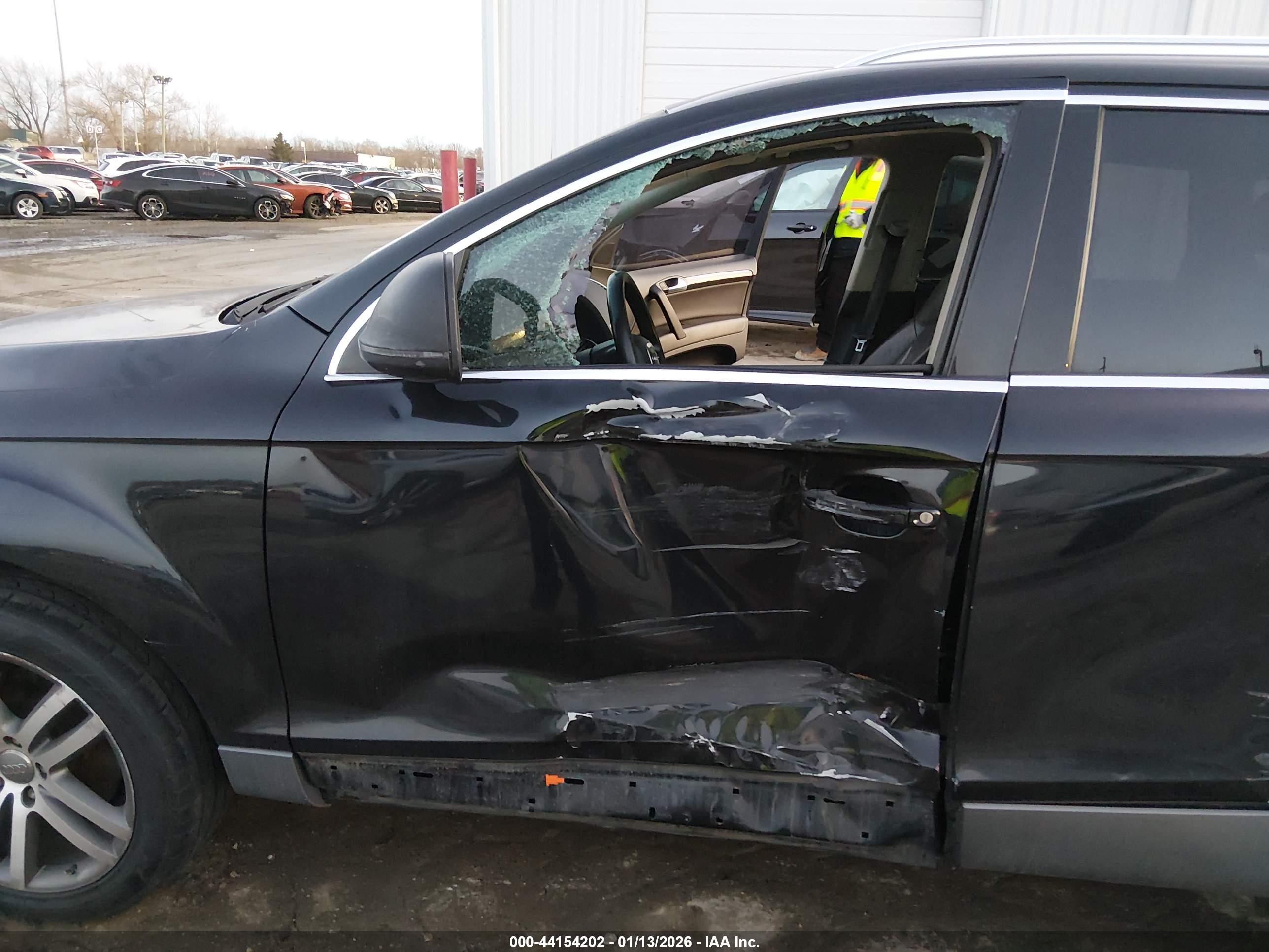 AUDI Q7 image 6