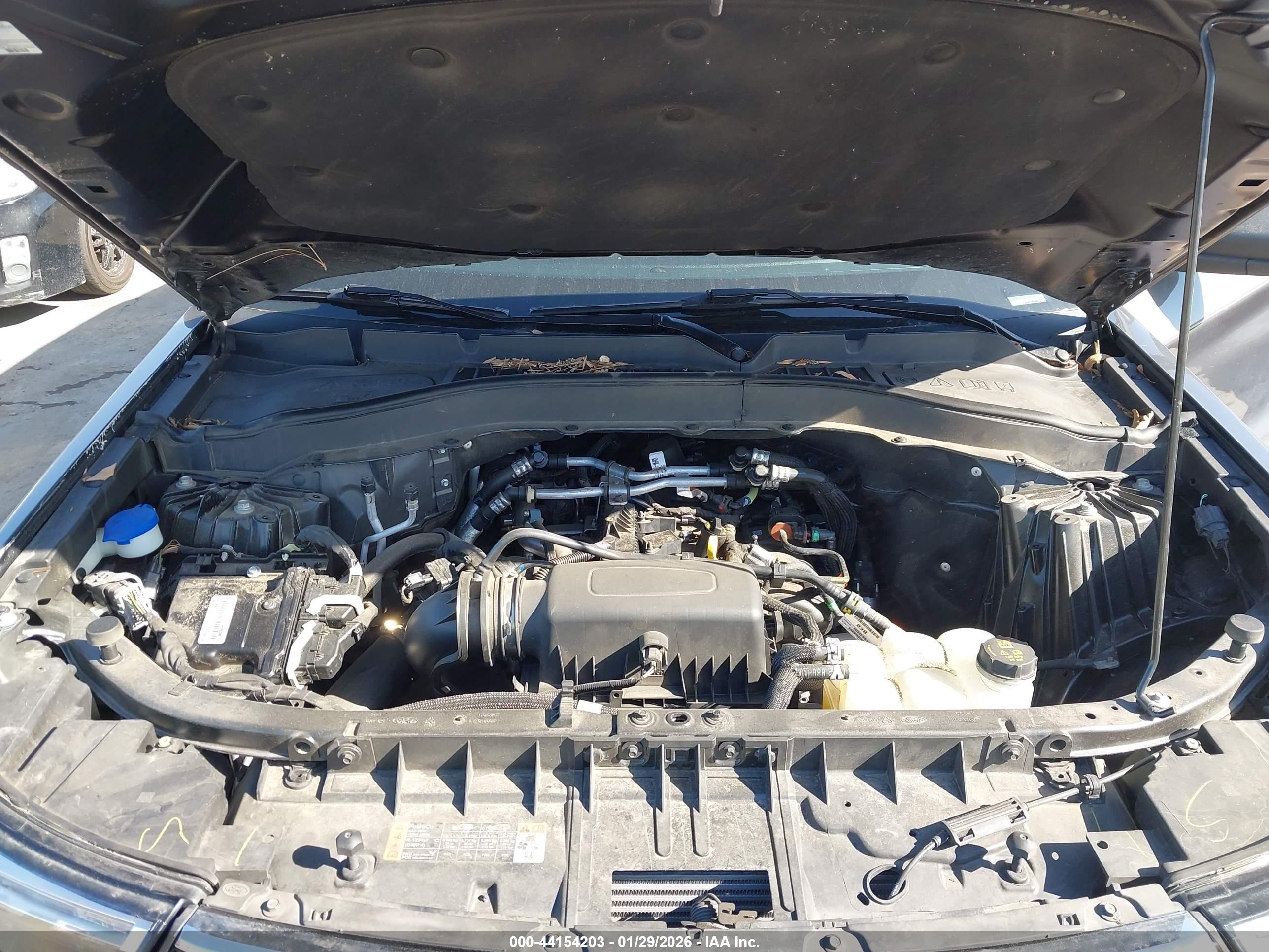 FORD EXPLORER image 10