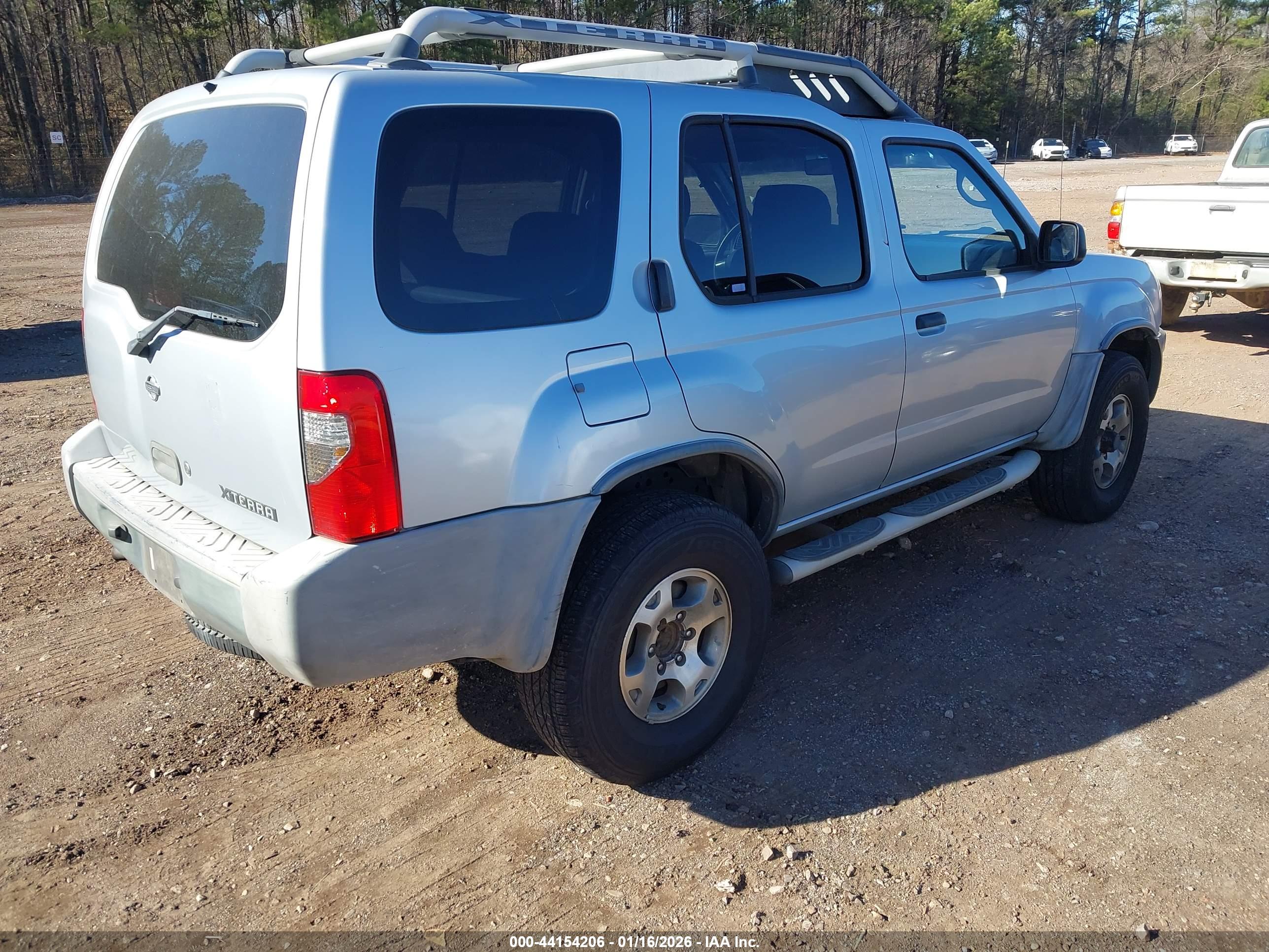 NISSAN XTERRA image 4