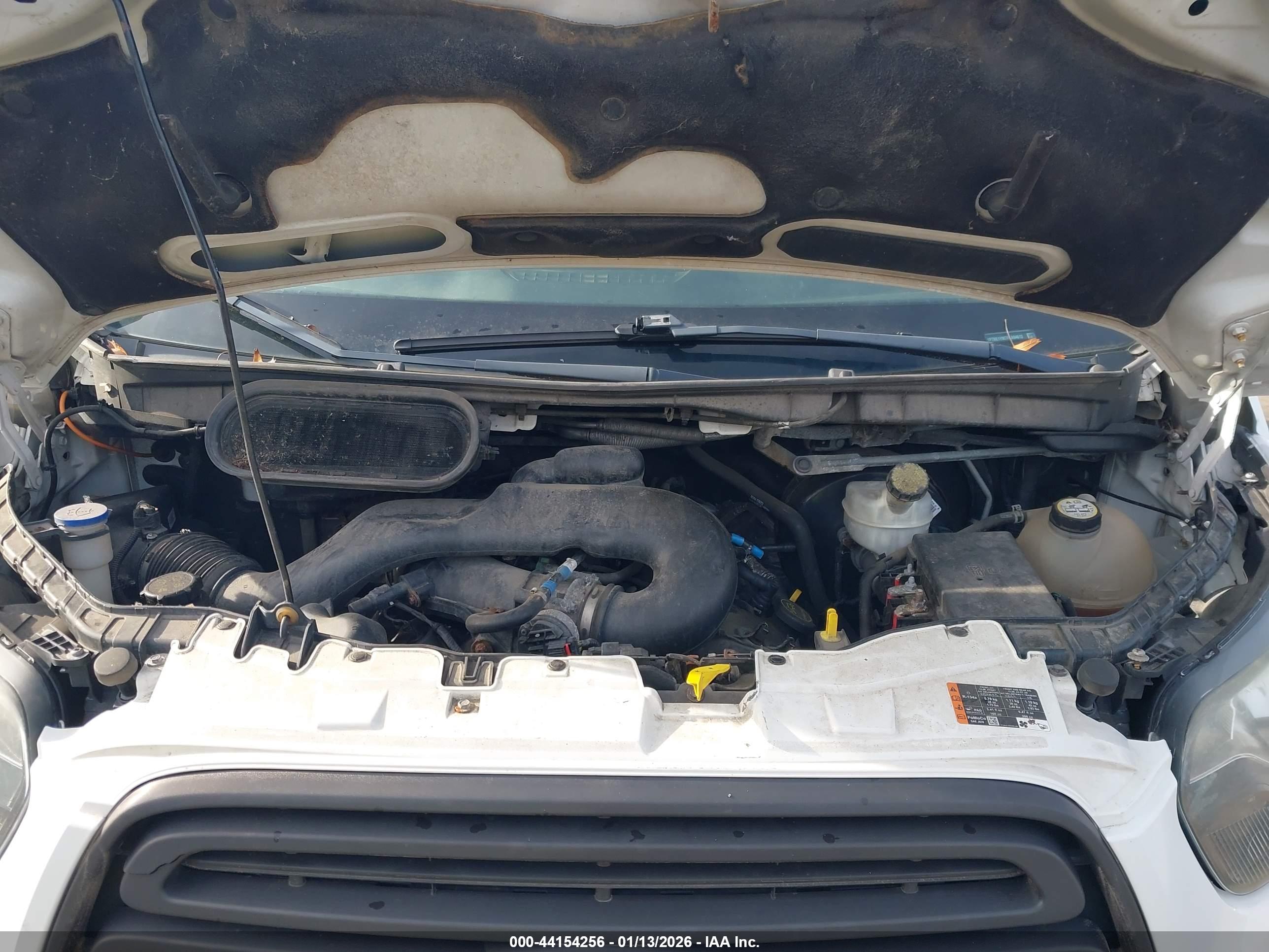 FORD TRANSIT-150 image 10