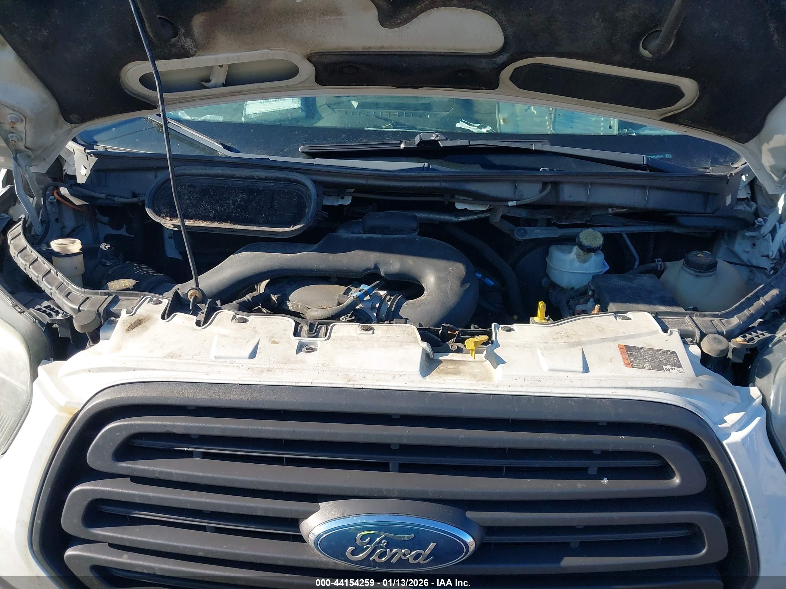 FORD TRANSIT-150 image 10