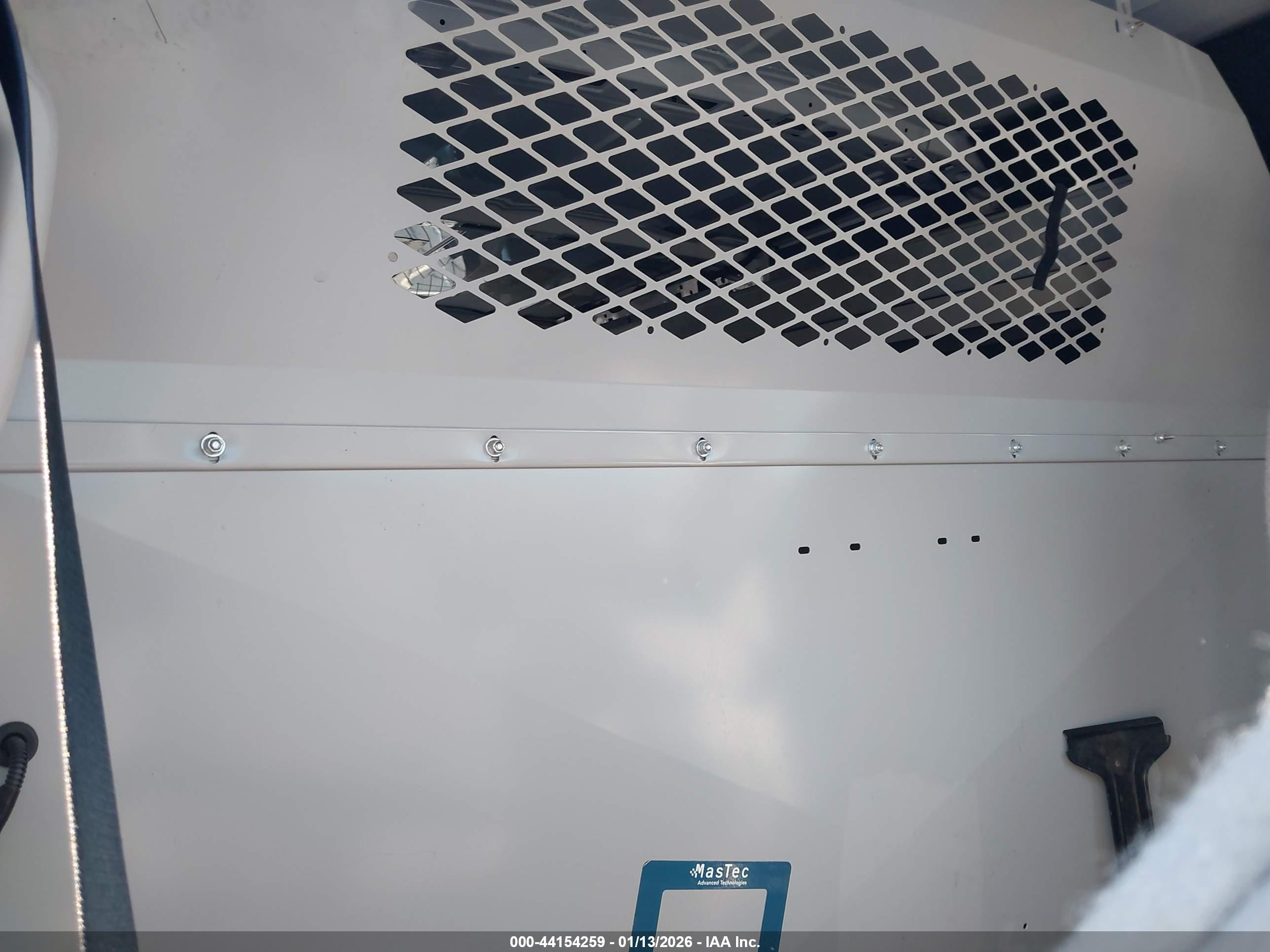 FORD TRANSIT-150 image 8