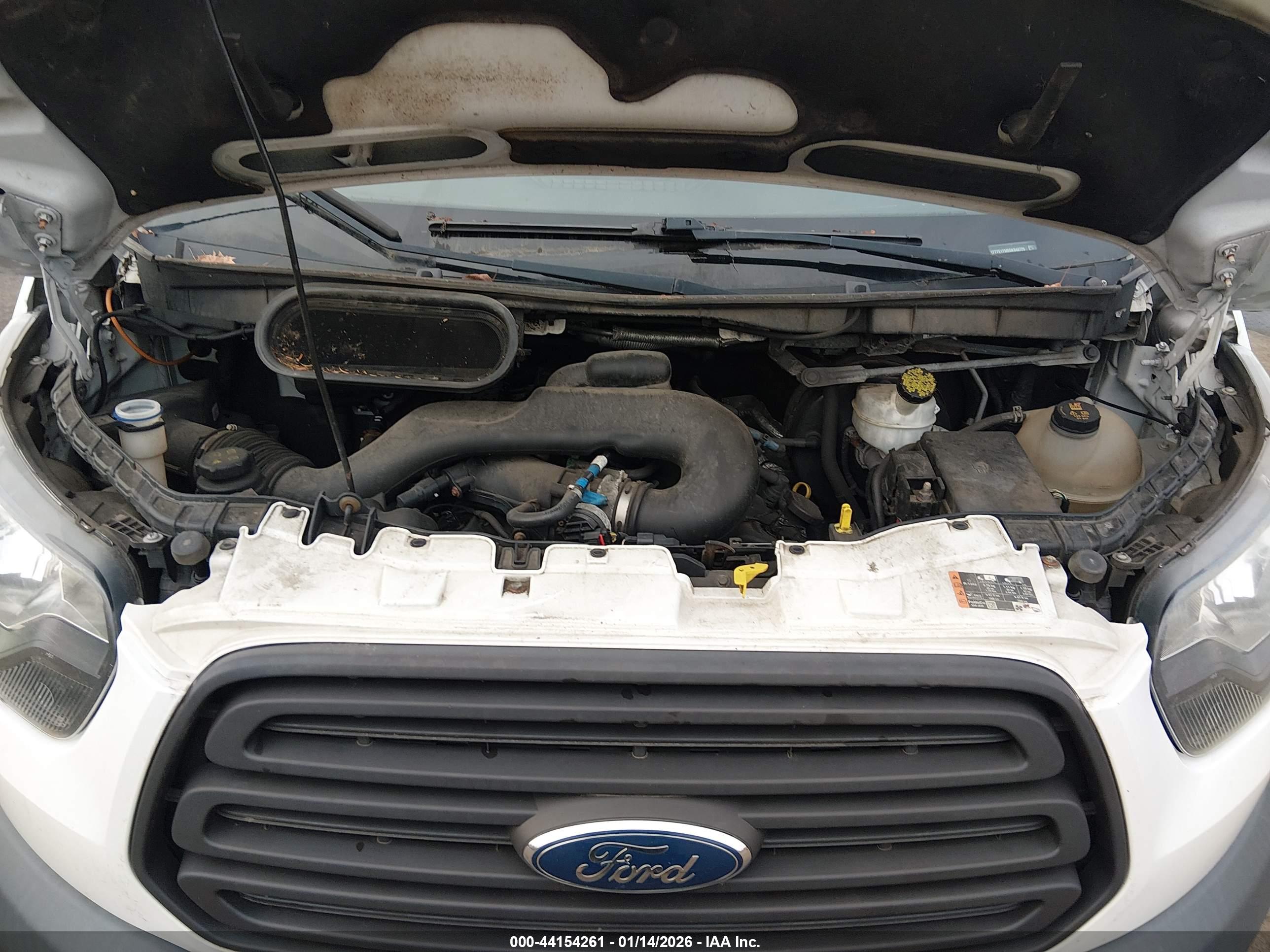 FORD TRANSIT-150 image 10