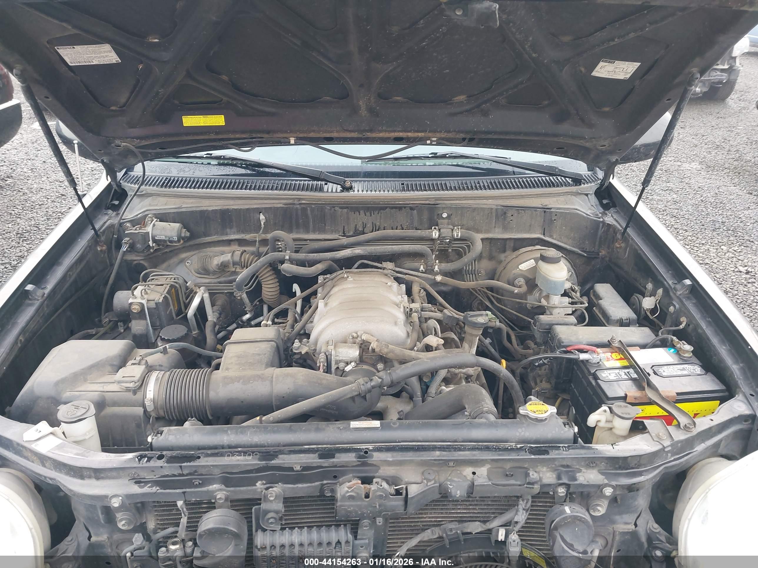 TOYOTA SEQUOIA image 10
