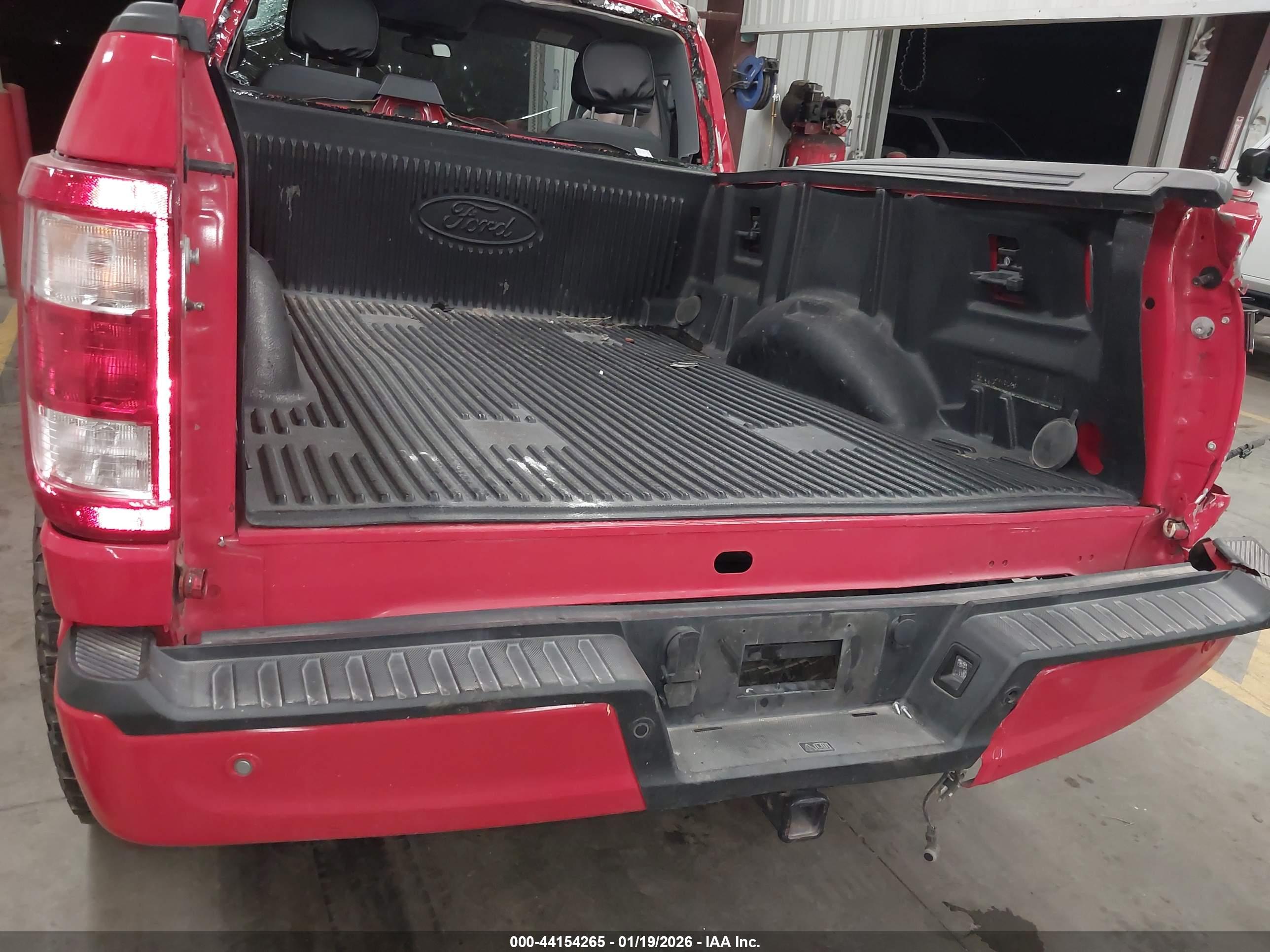 FORD F-150 image 6