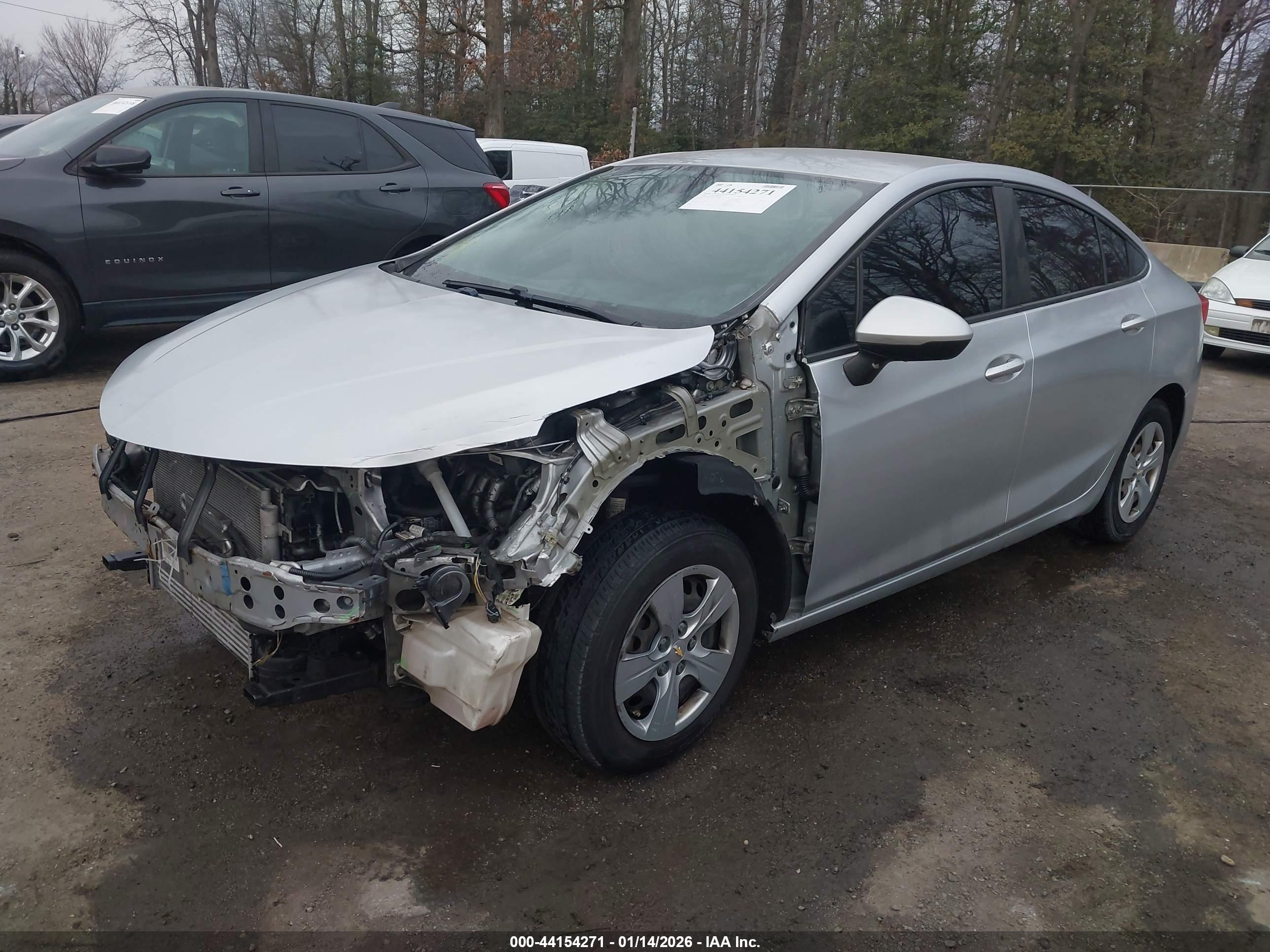 CHEVROLET CRUZE image 2