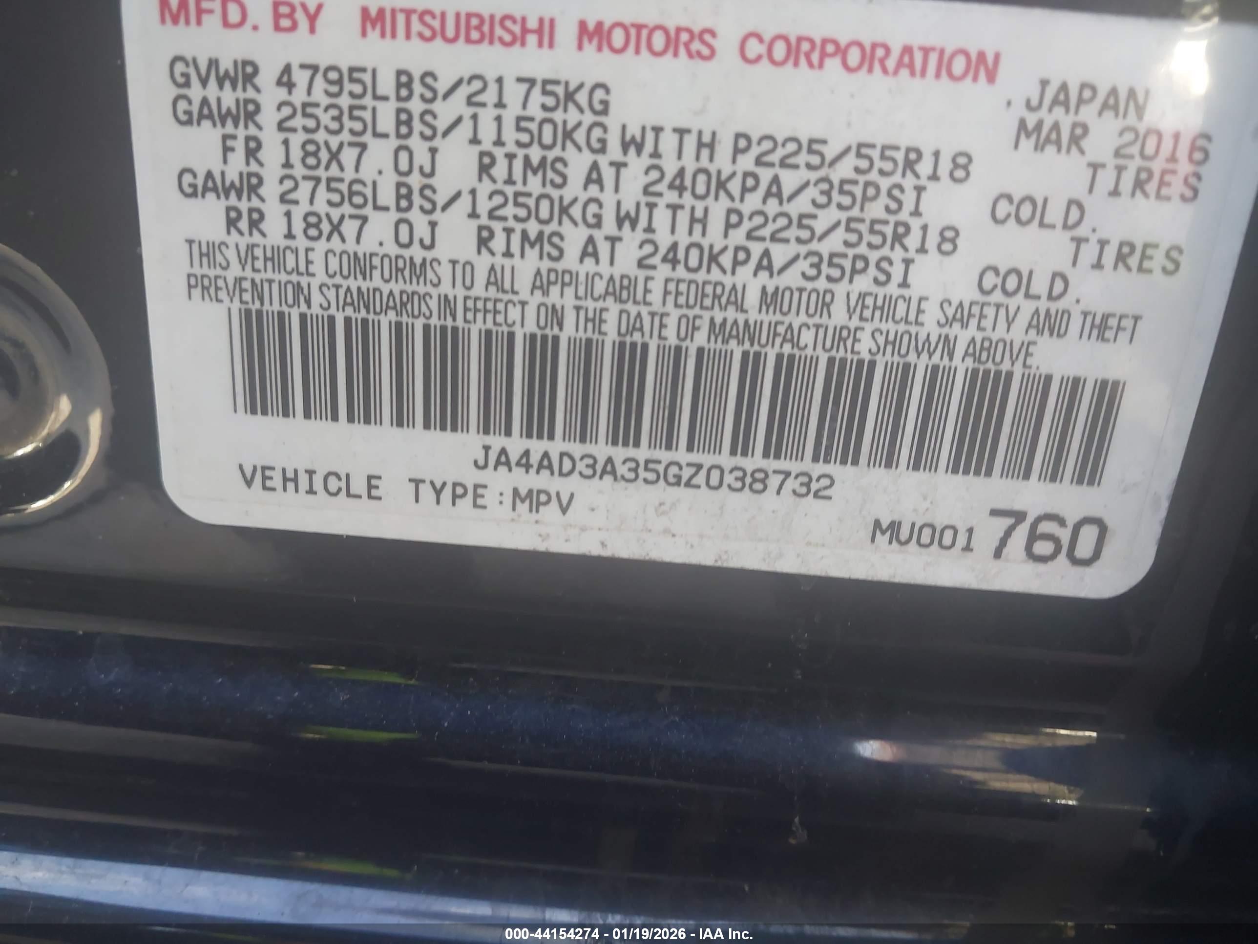 MITSUBISHI OUTLANDER image 9