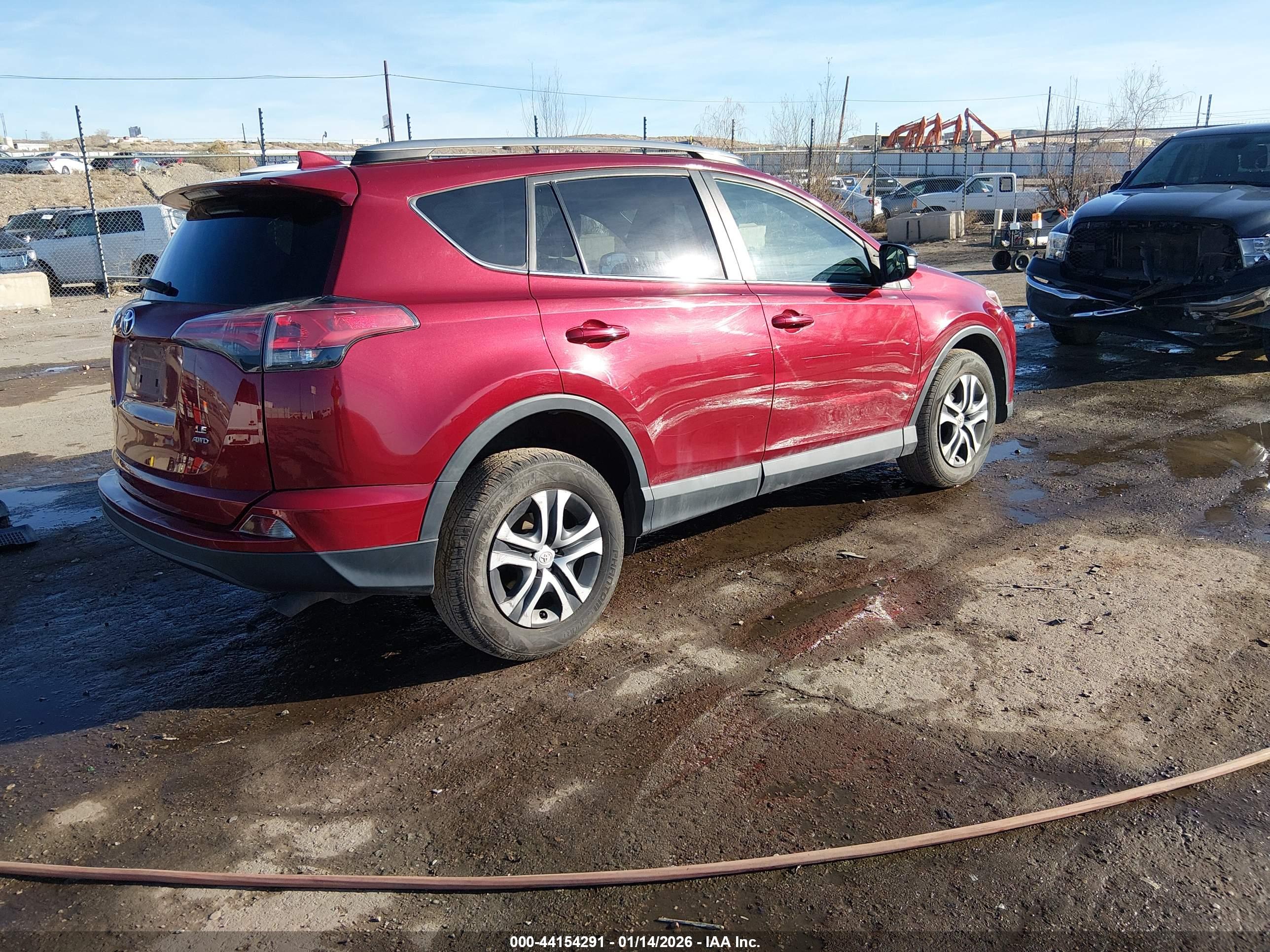 TOYOTA RAV4 image 4