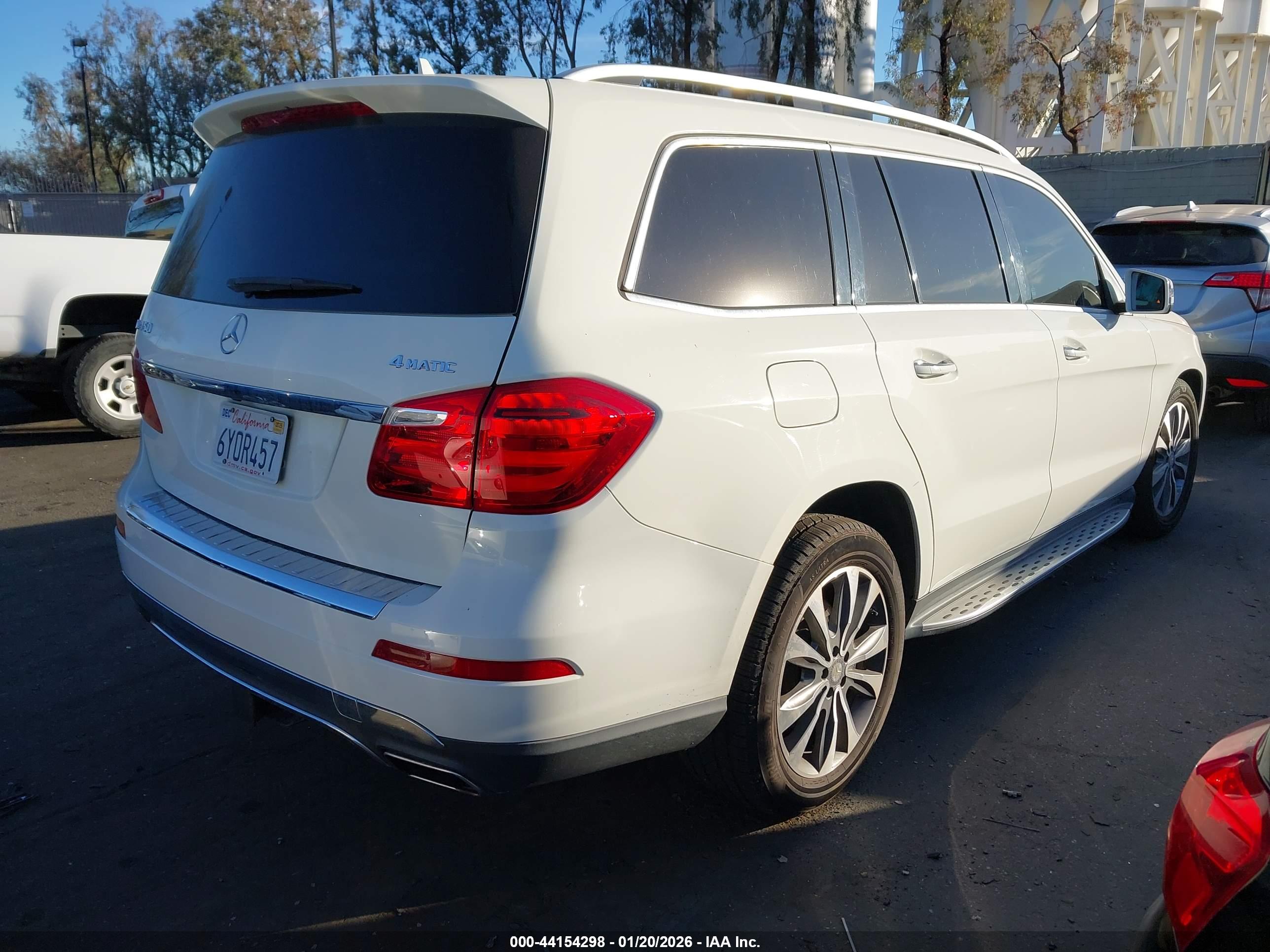 MERCEDES-BENZ GL image 4