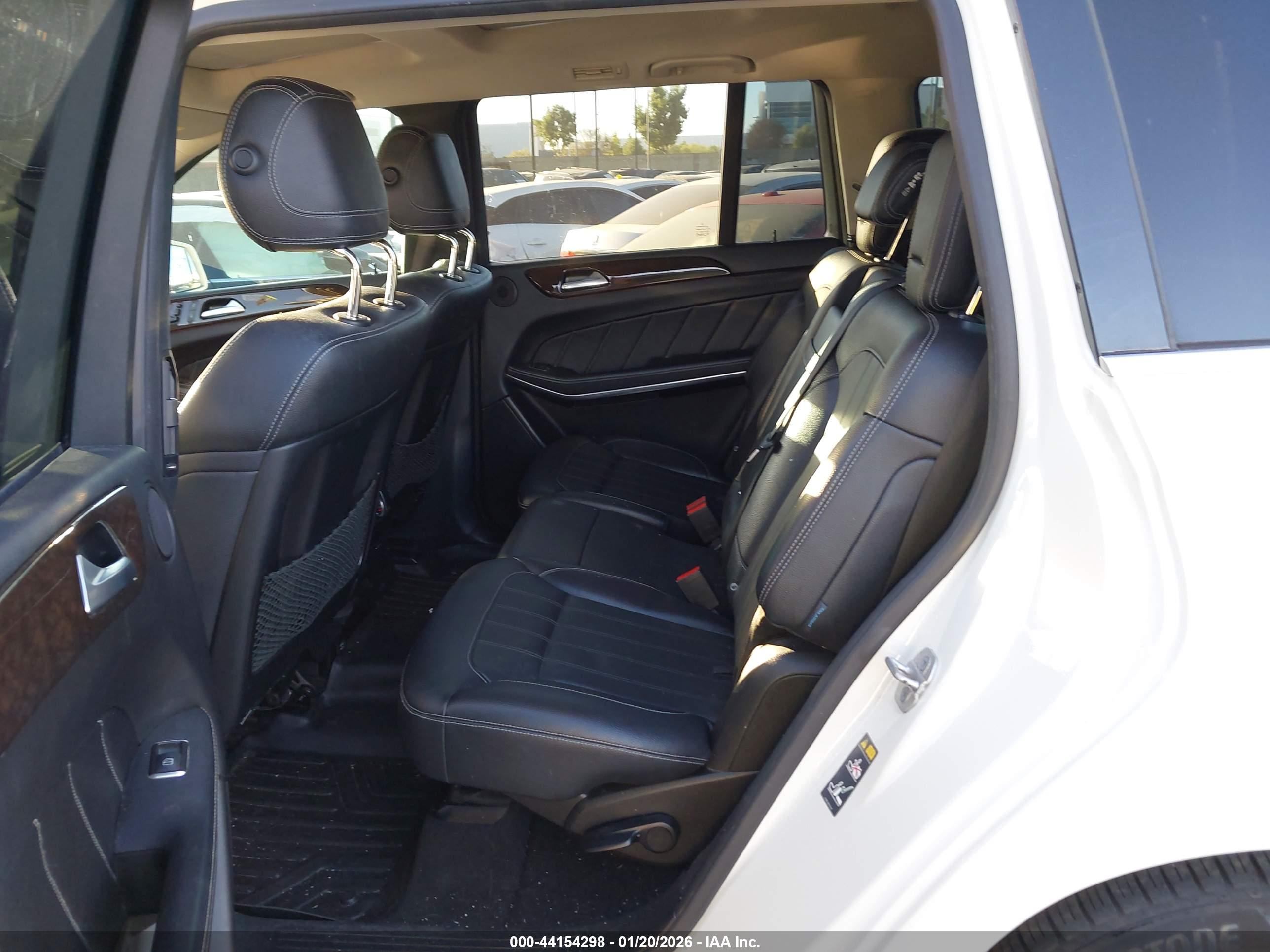 MERCEDES-BENZ GL image 8