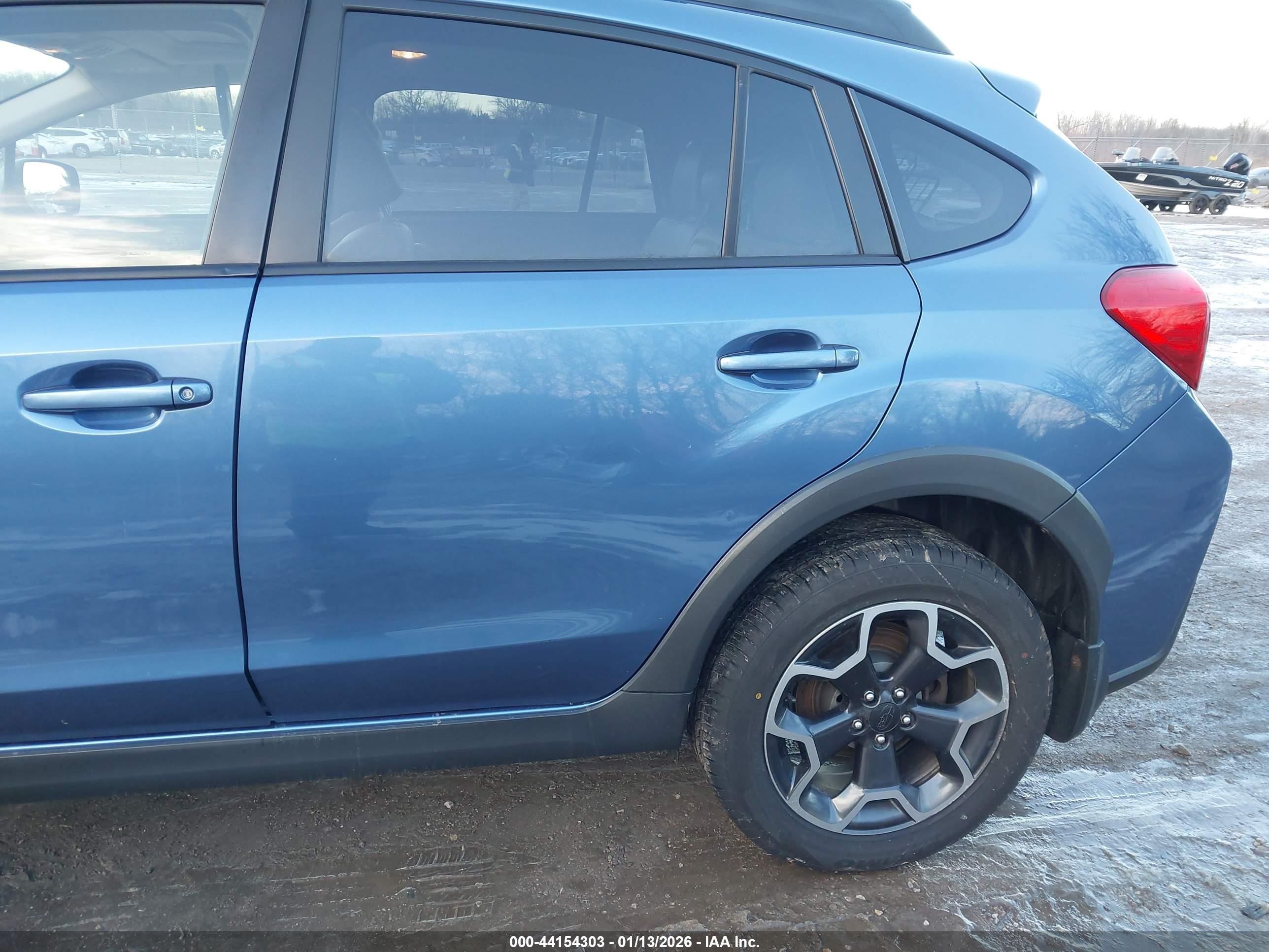 SUBARU XV image 6