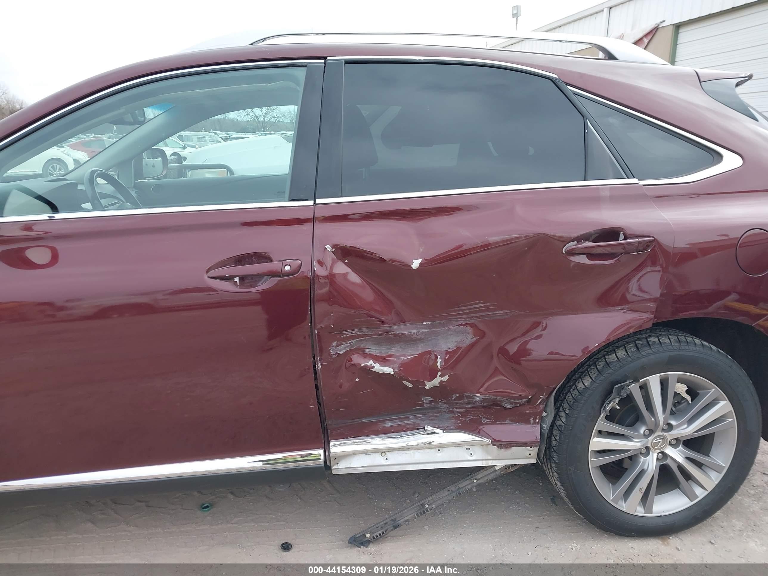 LEXUS RX image 6