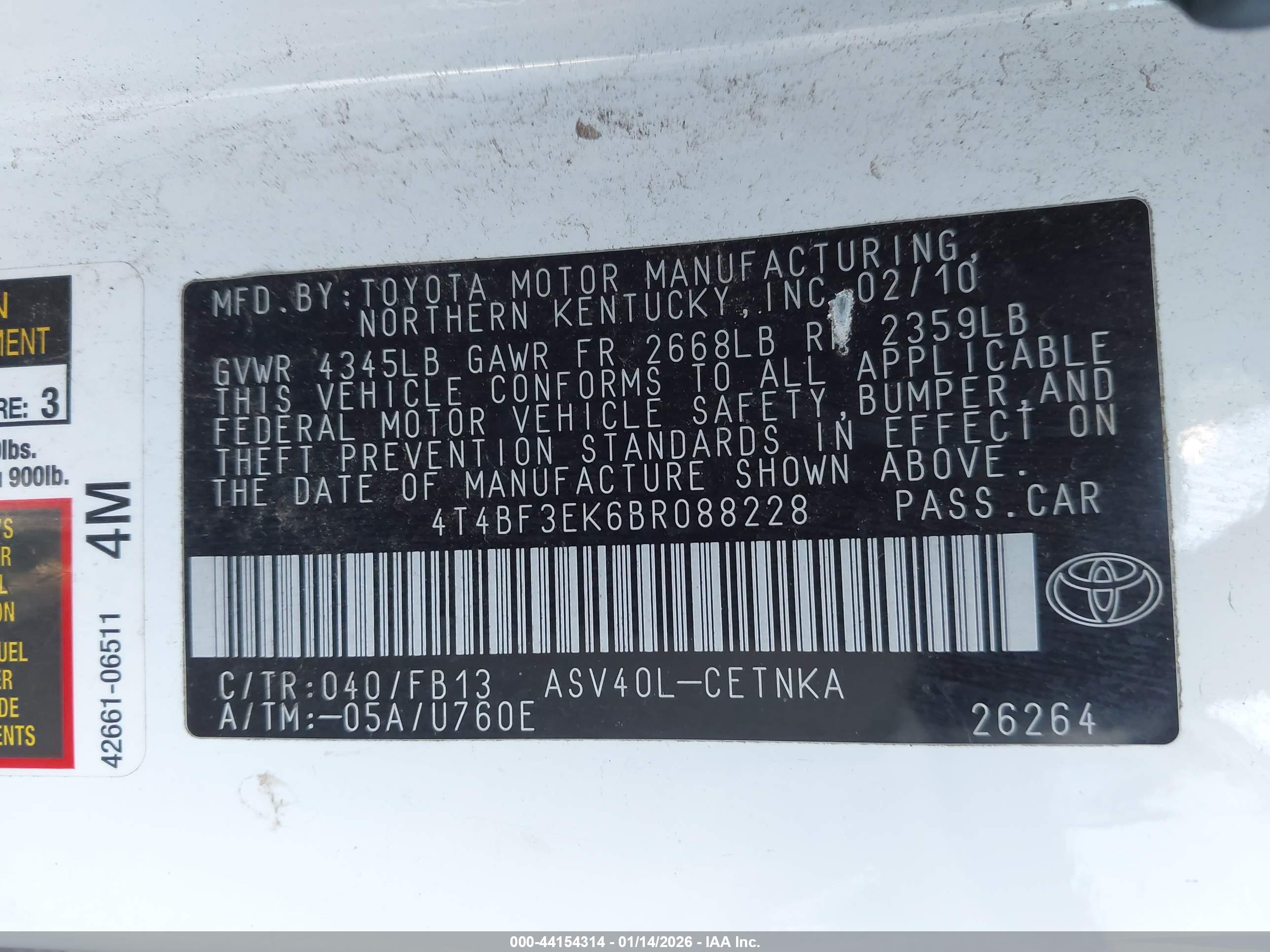 TOYOTA CAMRY image 9