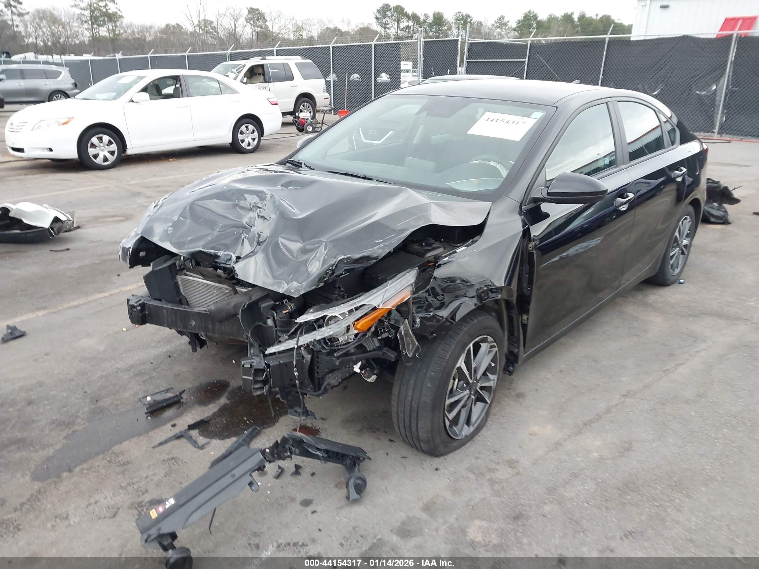 KIA FORTE image 2