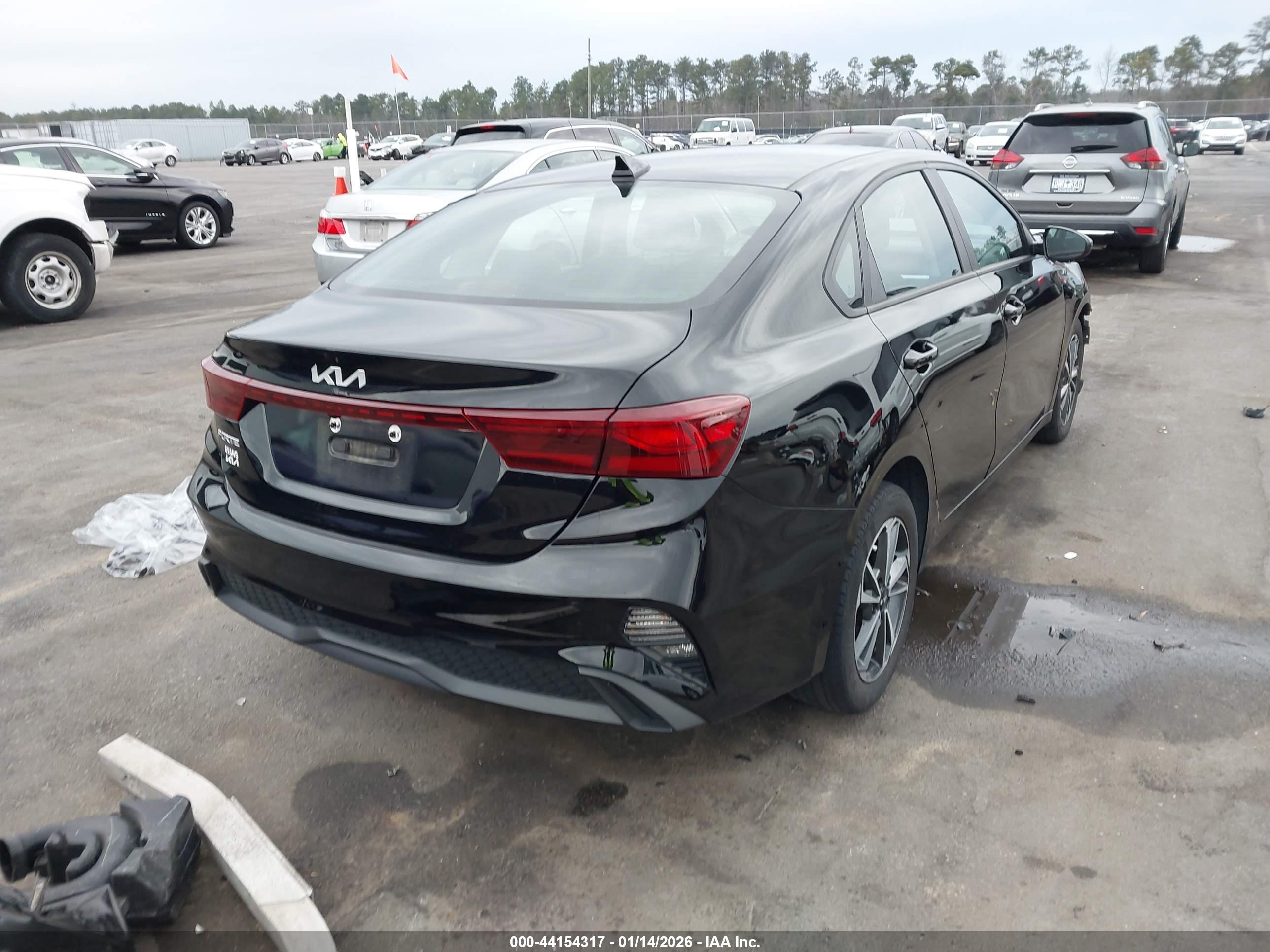 KIA FORTE image 4