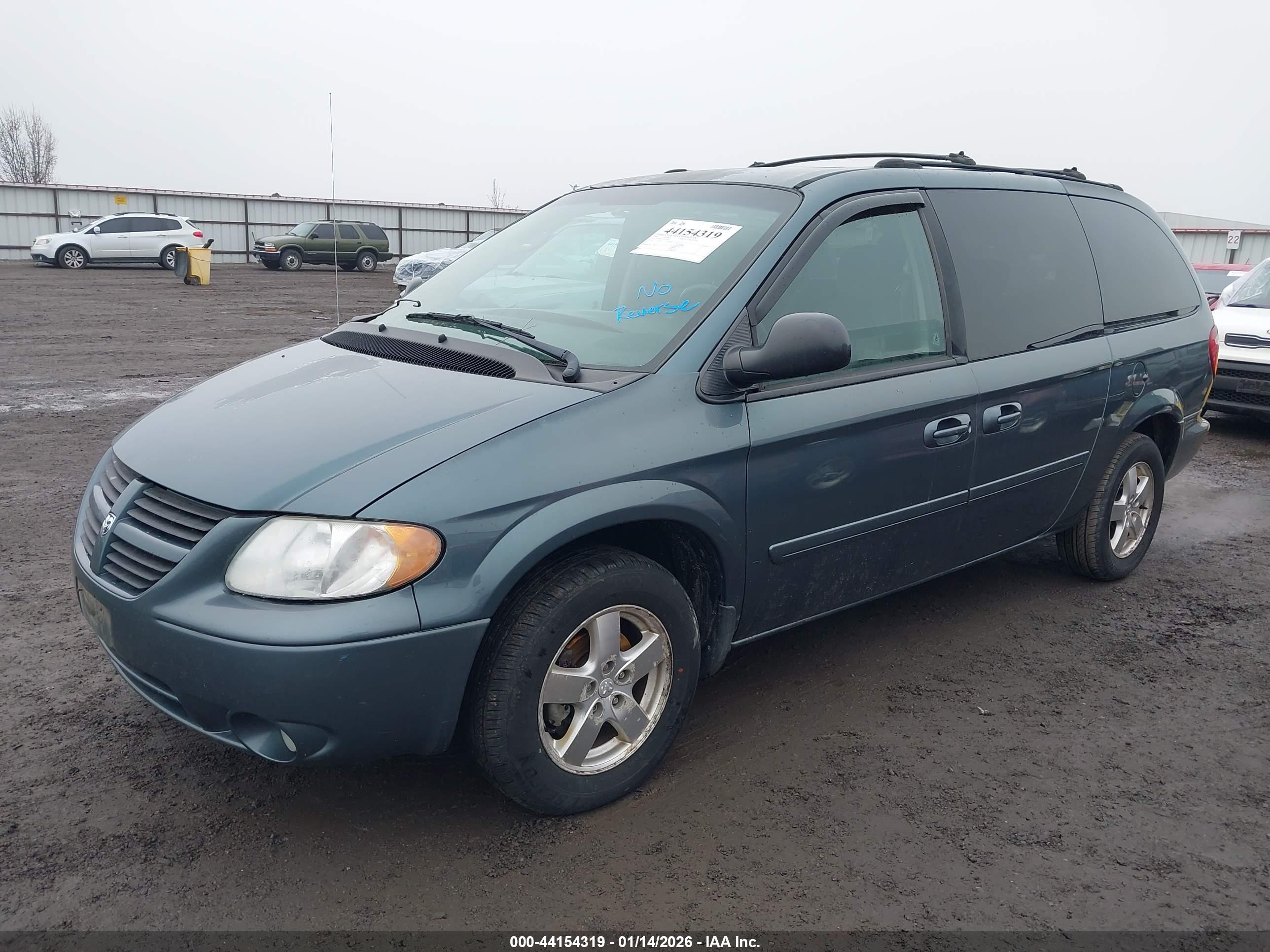 DODGE GRAND image 2