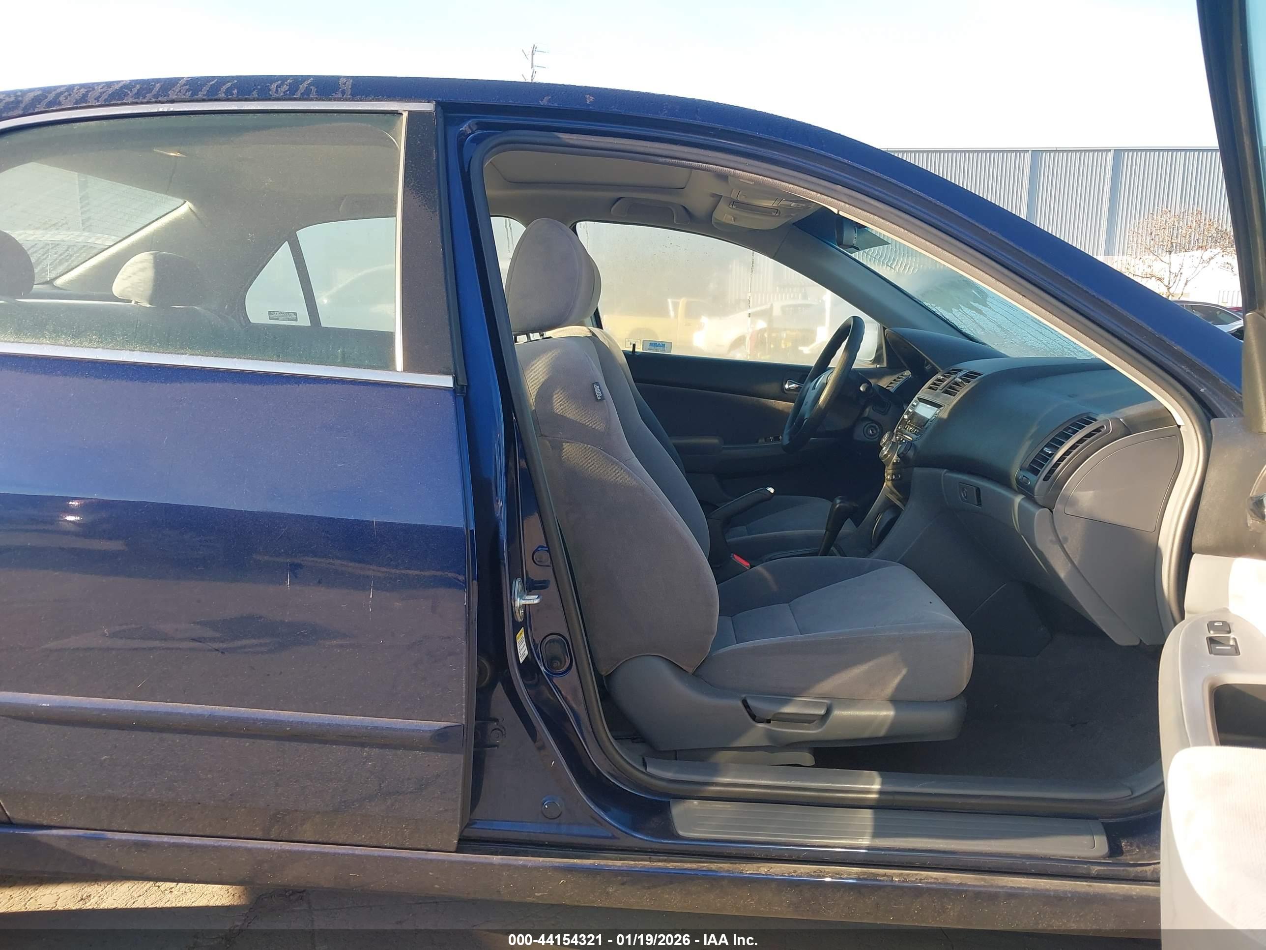 HONDA ACCORD image 5