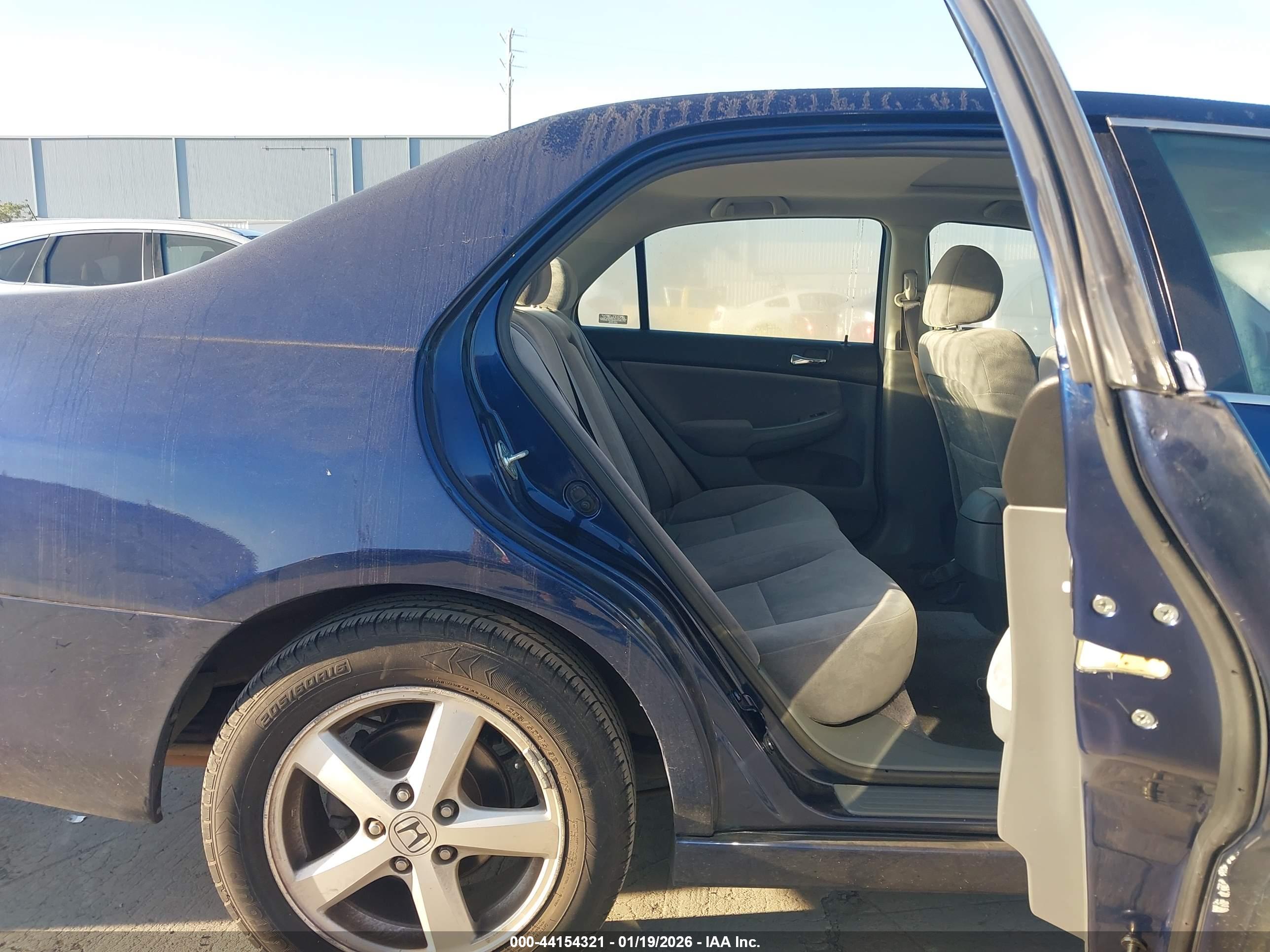 HONDA ACCORD image 8