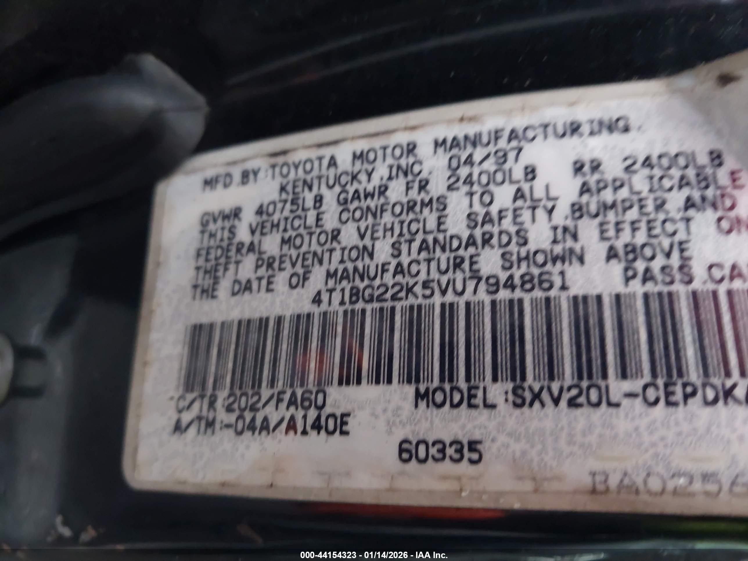 TOYOTA CAMRY image 9