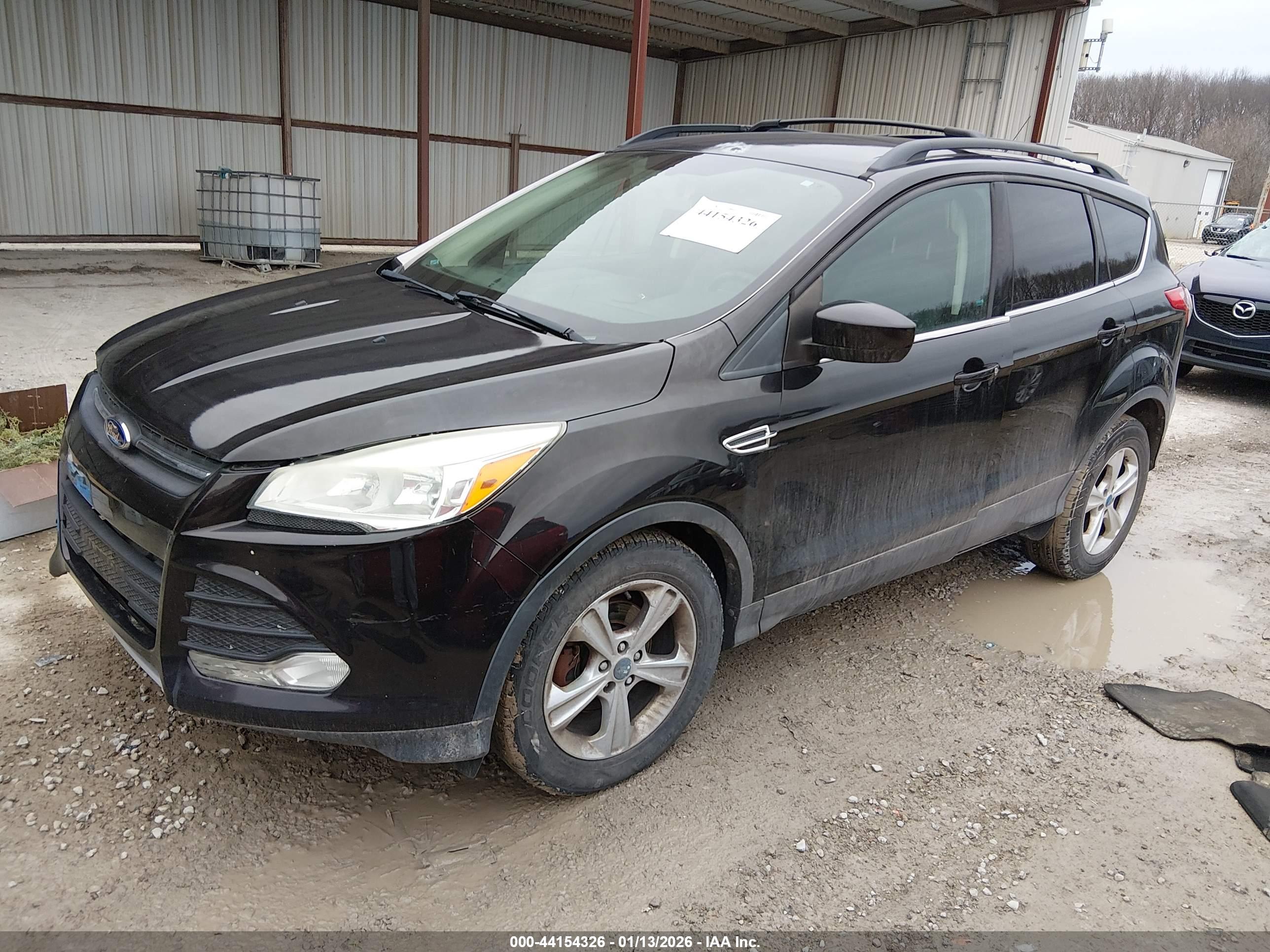FORD ESCAPE image 2