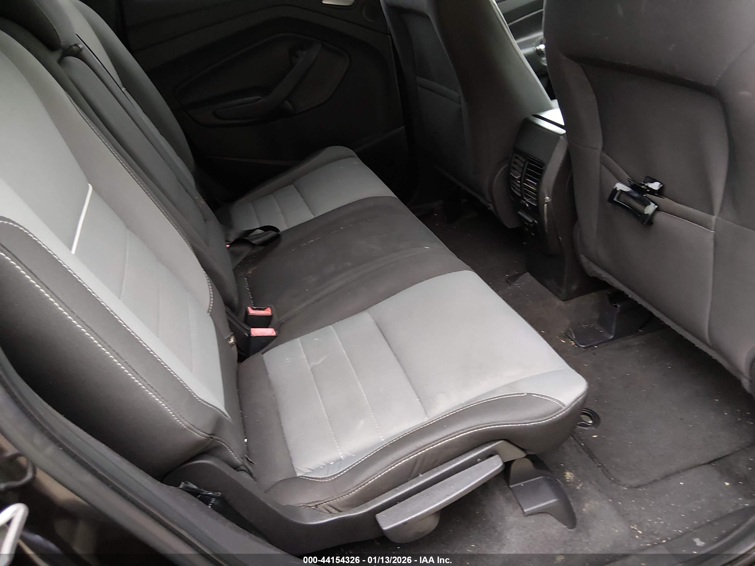 FORD ESCAPE image 8