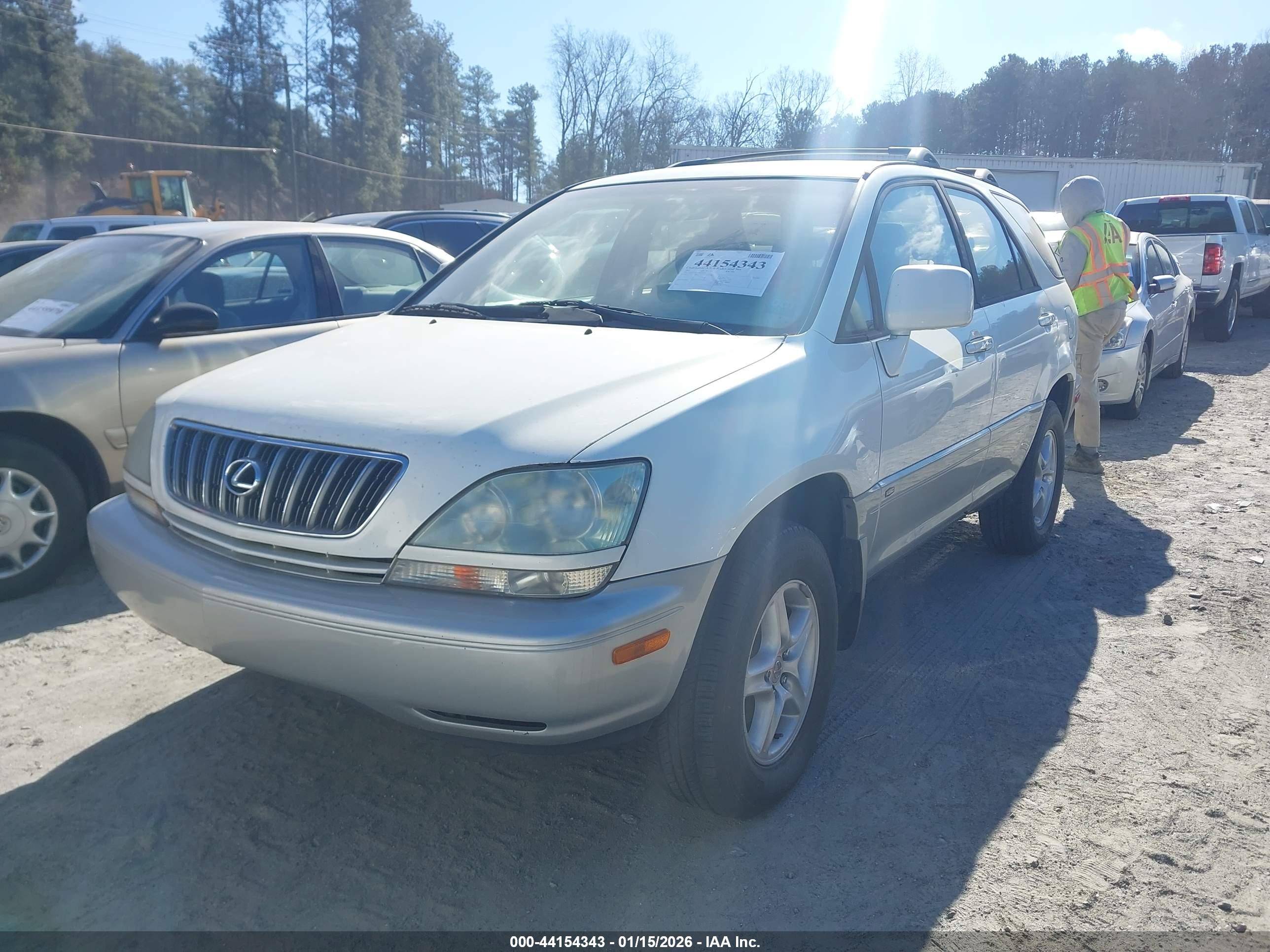 LEXUS RX image 2