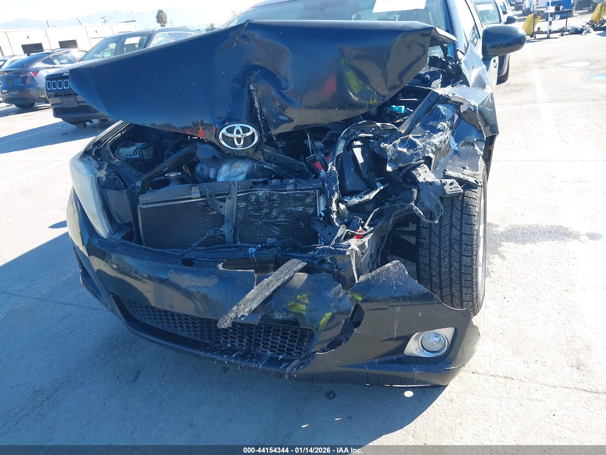 TOYOTA VENZA image 6