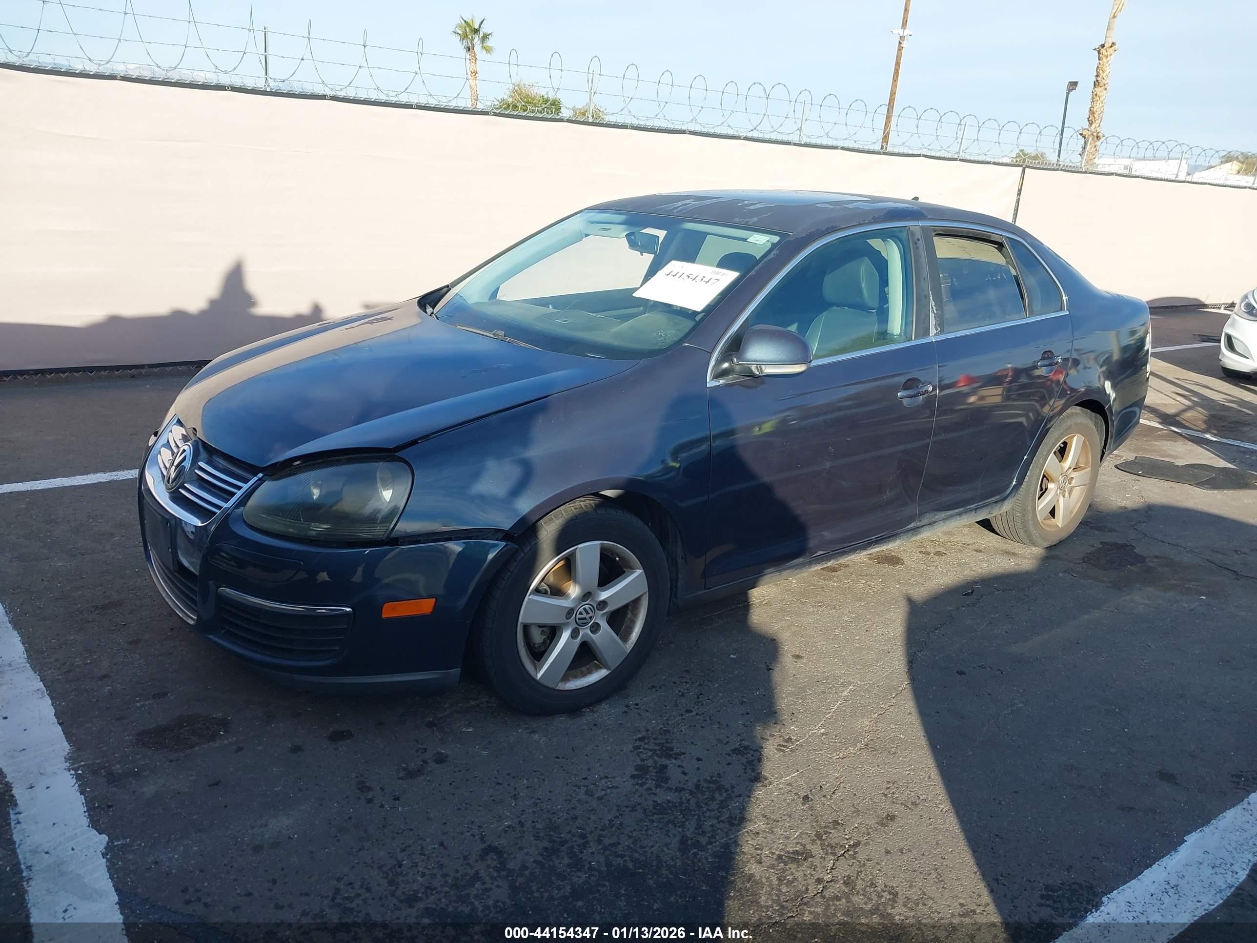 VOLKSWAGEN JETTA image 2