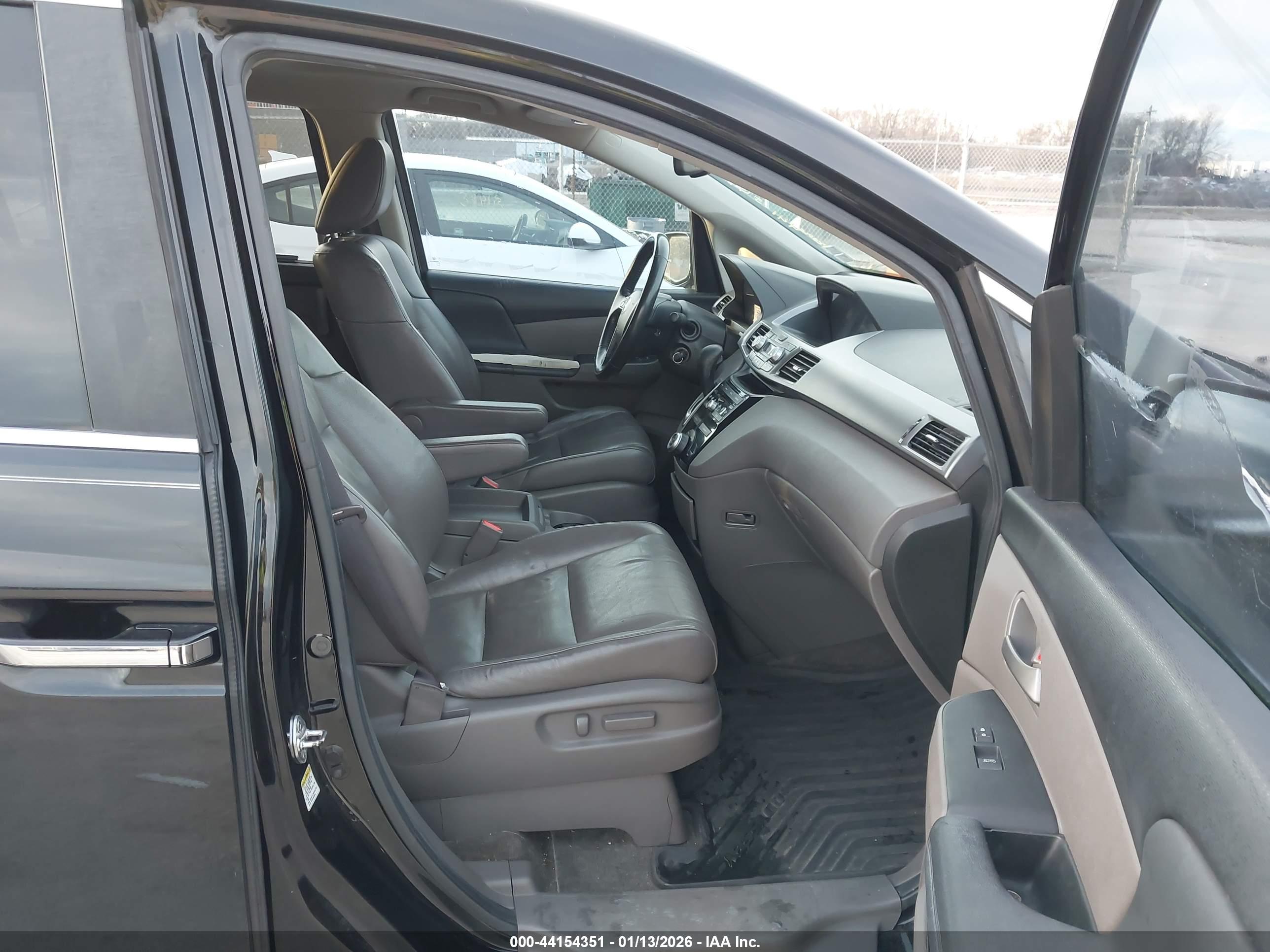 HONDA ODYSSEY image 5