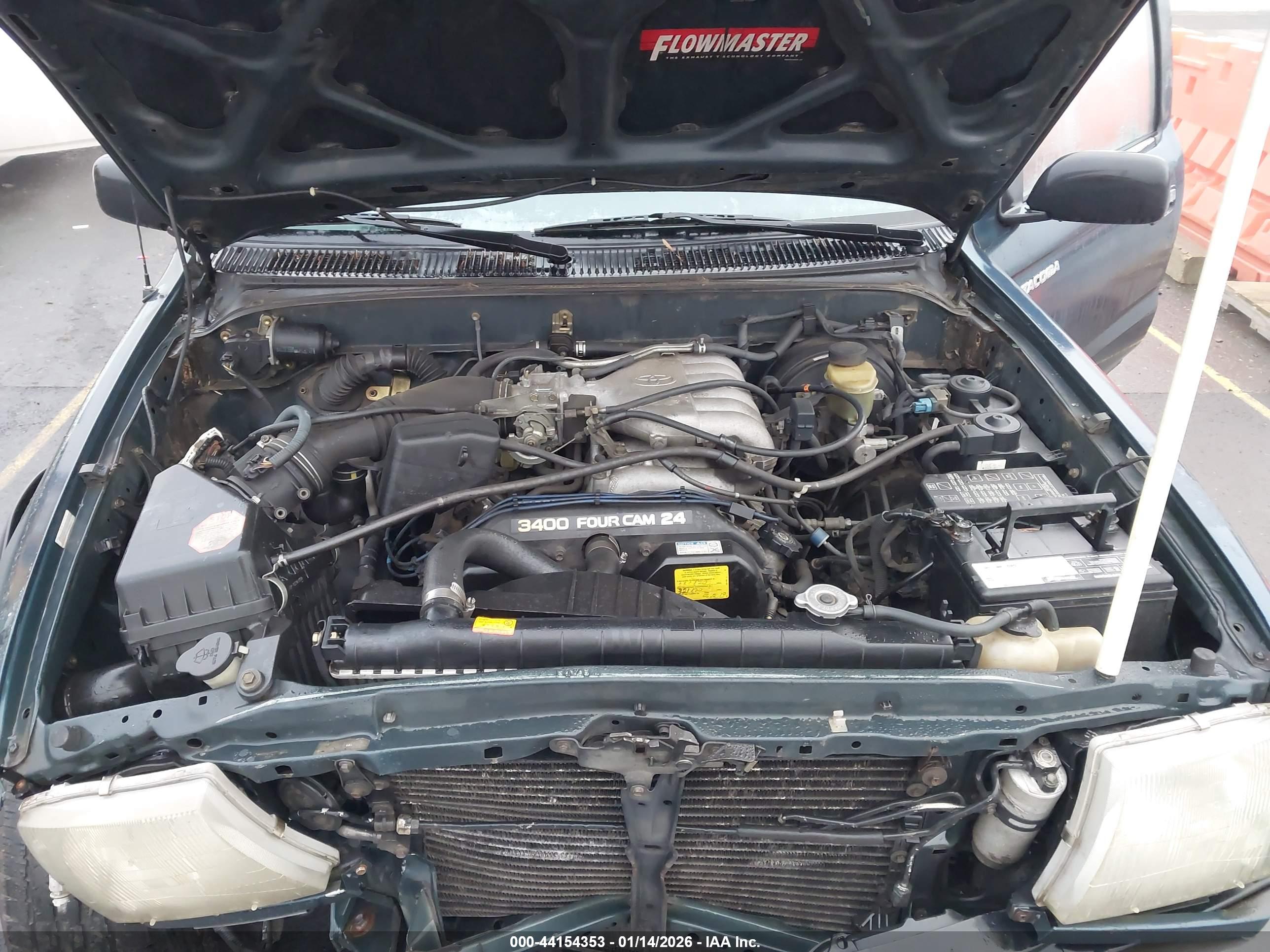 TOYOTA TACOMA image 10