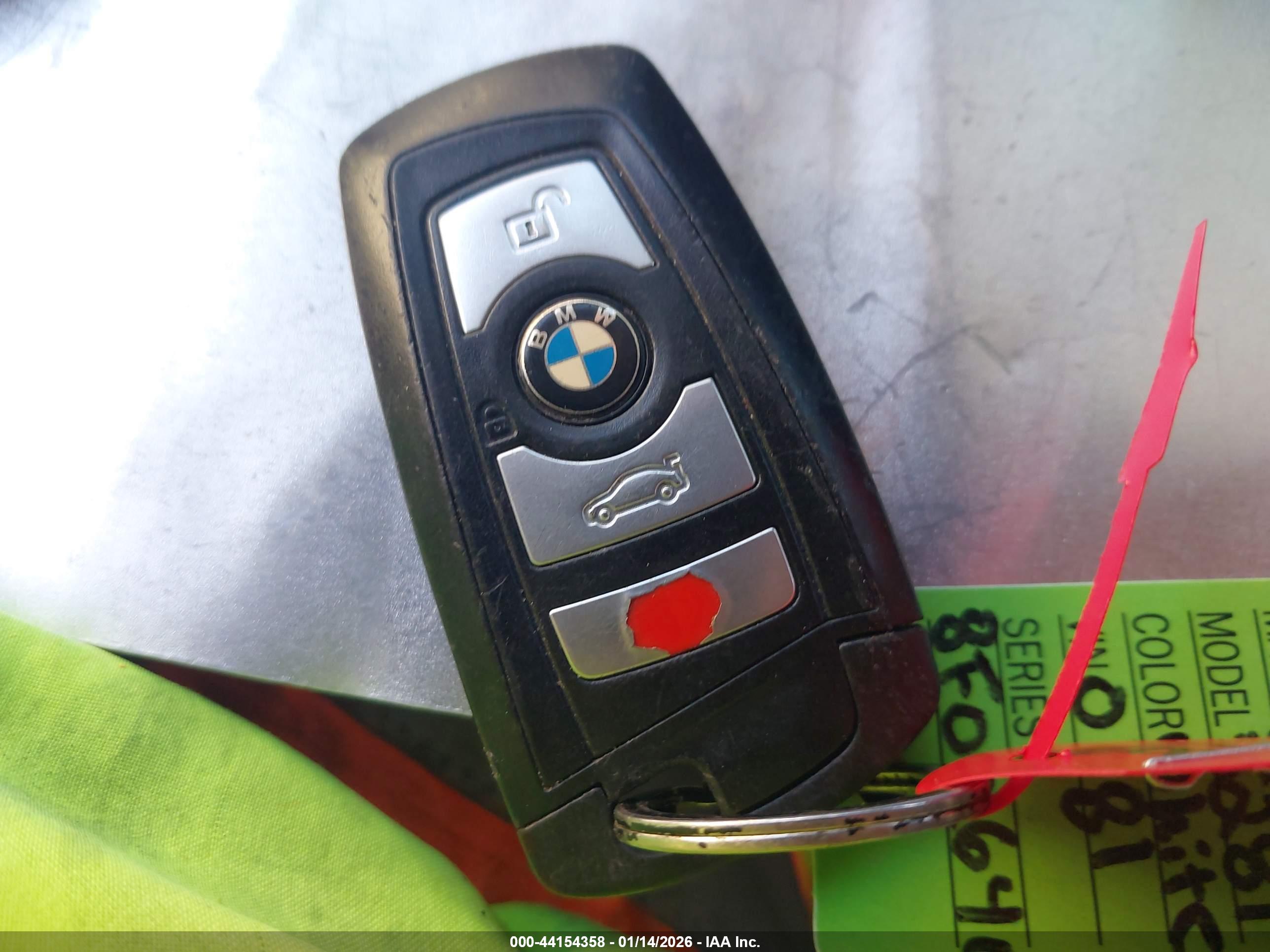 BMW 528I image 11