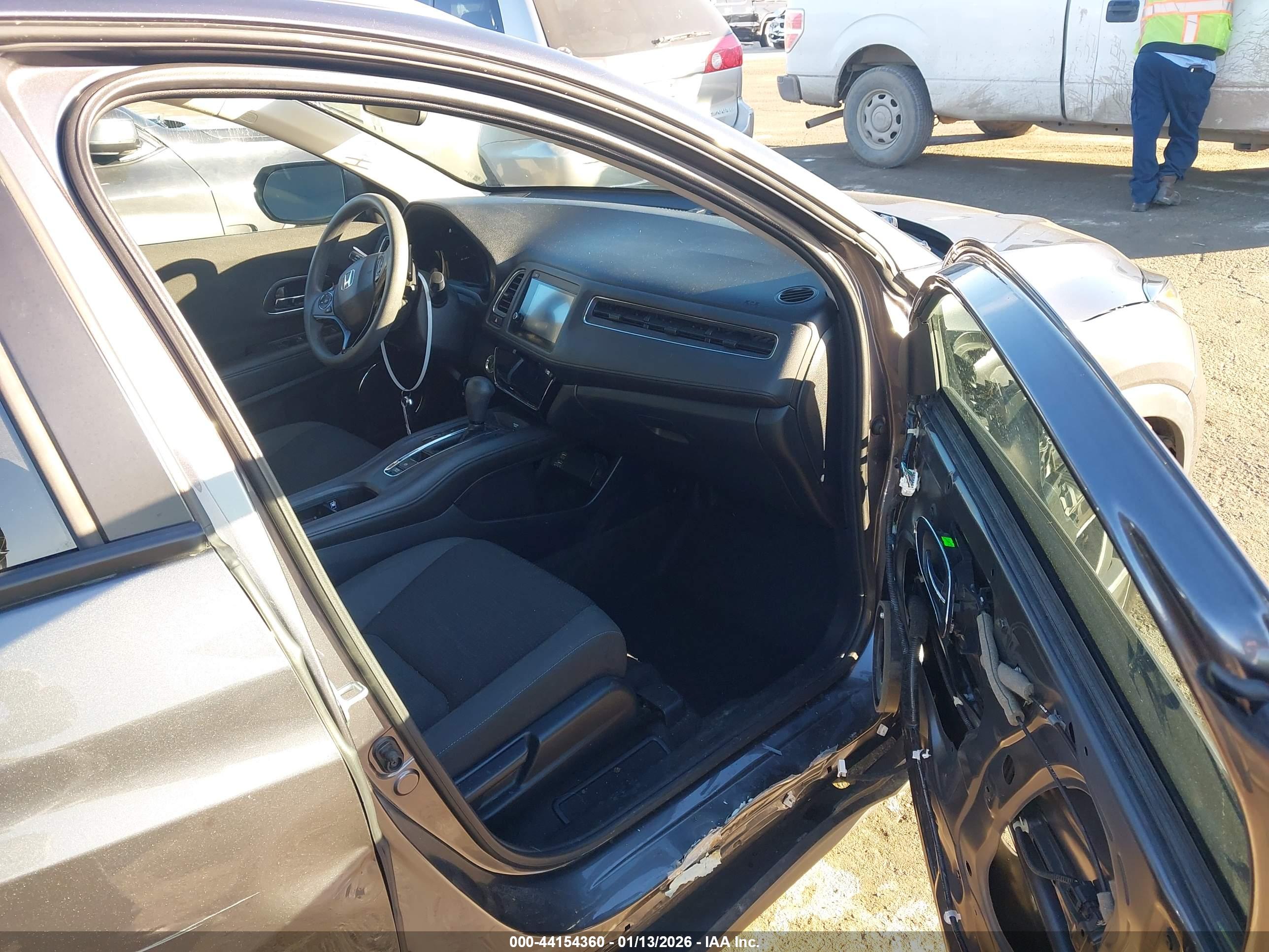 HONDA HR-V image 5