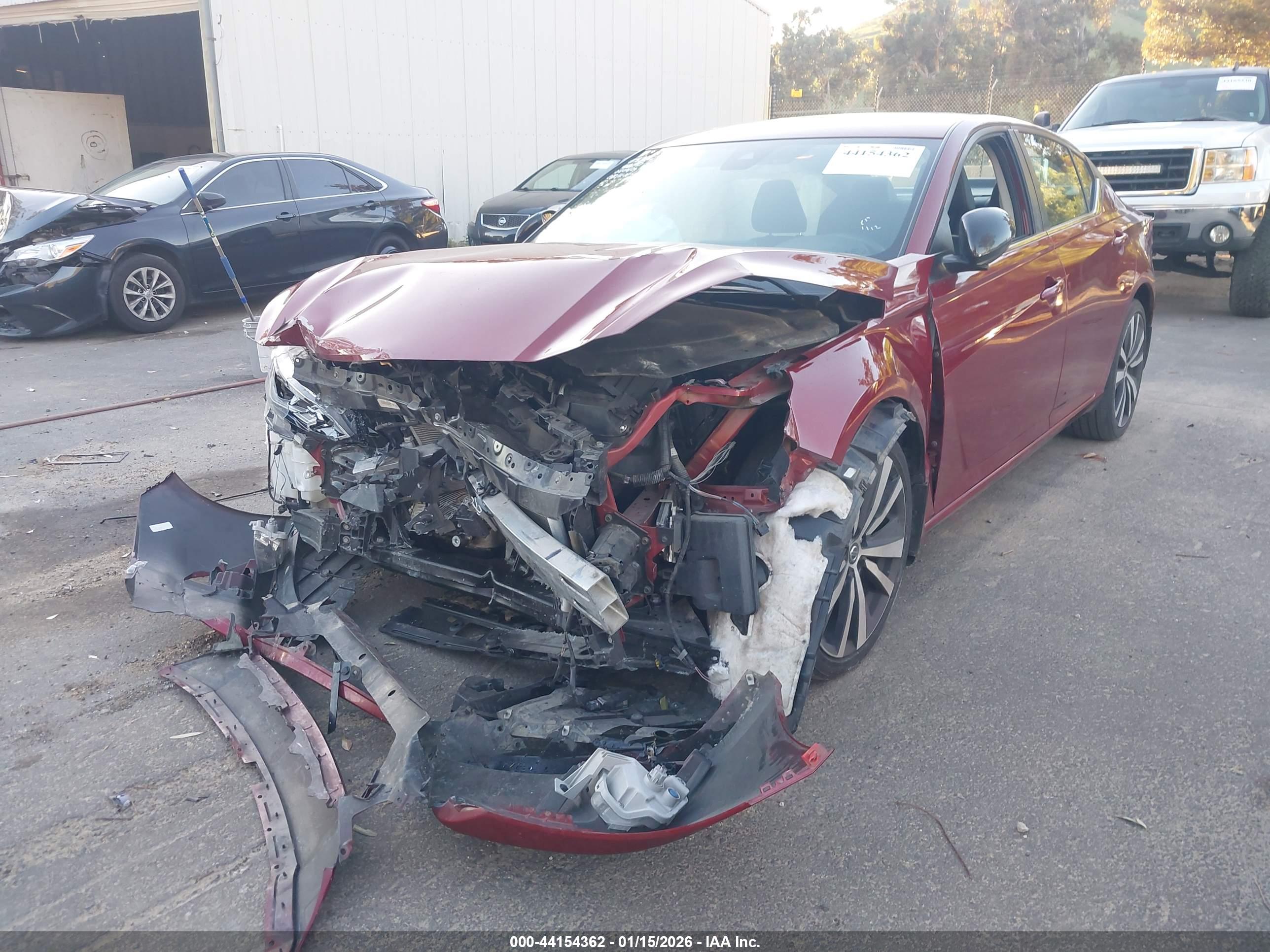 NISSAN ALTIMA image 2