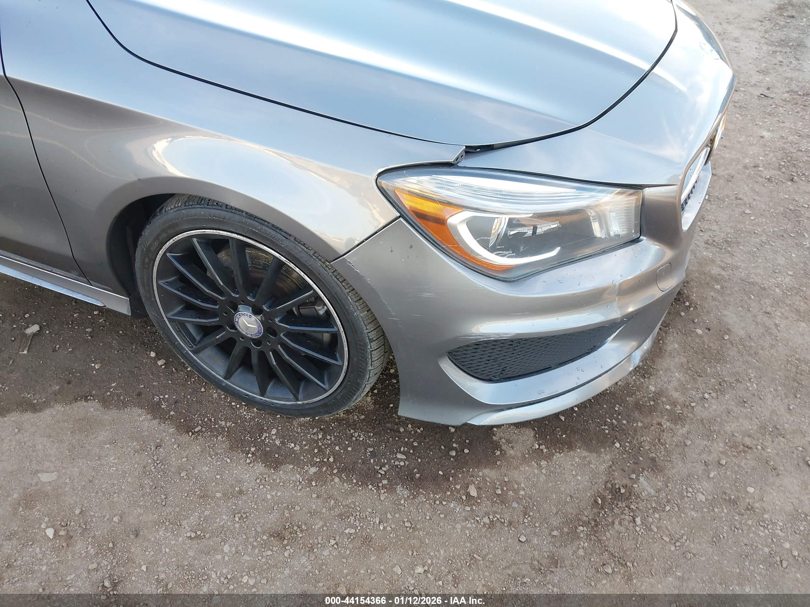 MERCEDES-BENZ CLA image 6