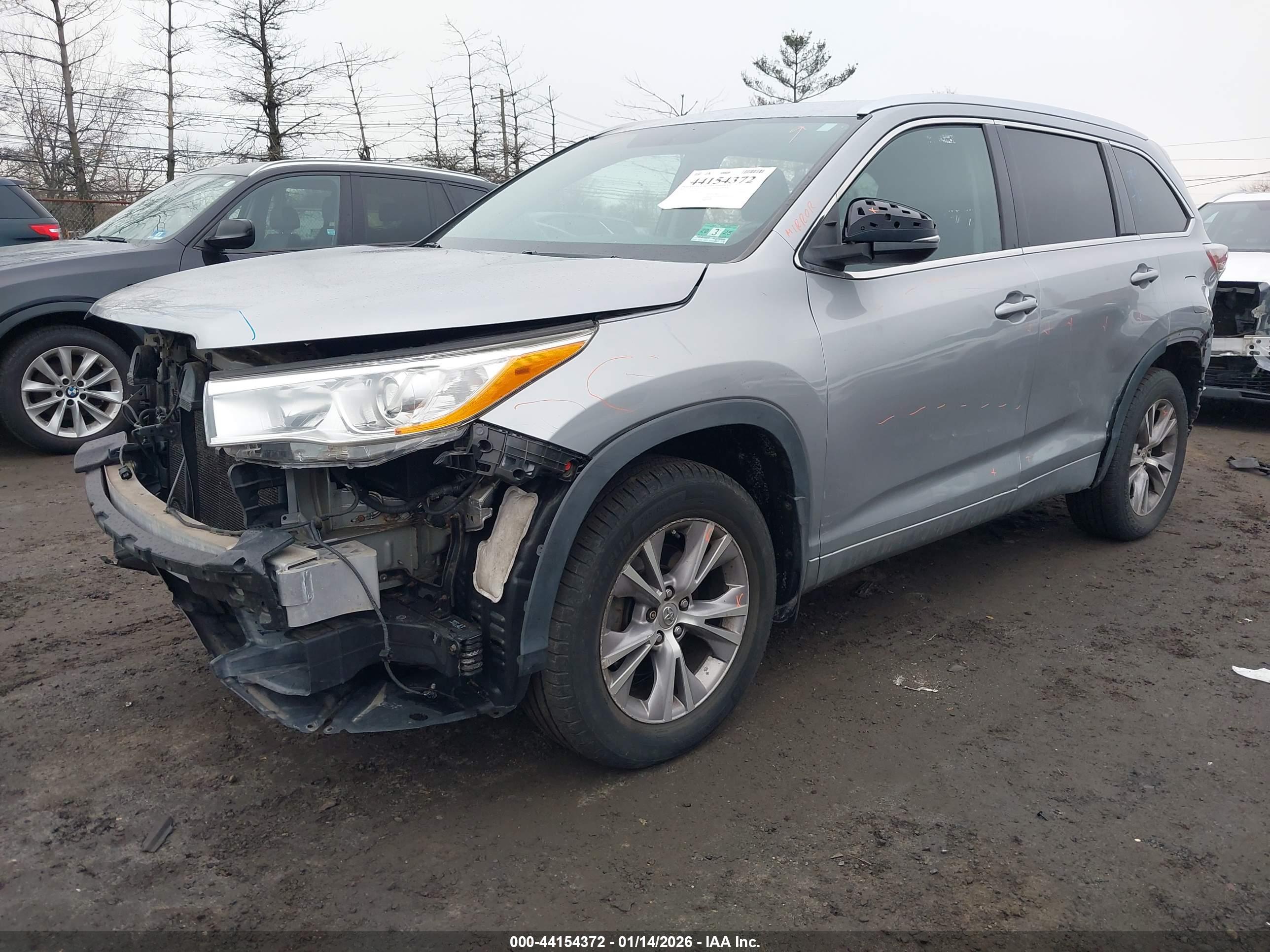 TOYOTA HIGHLANDER image 2