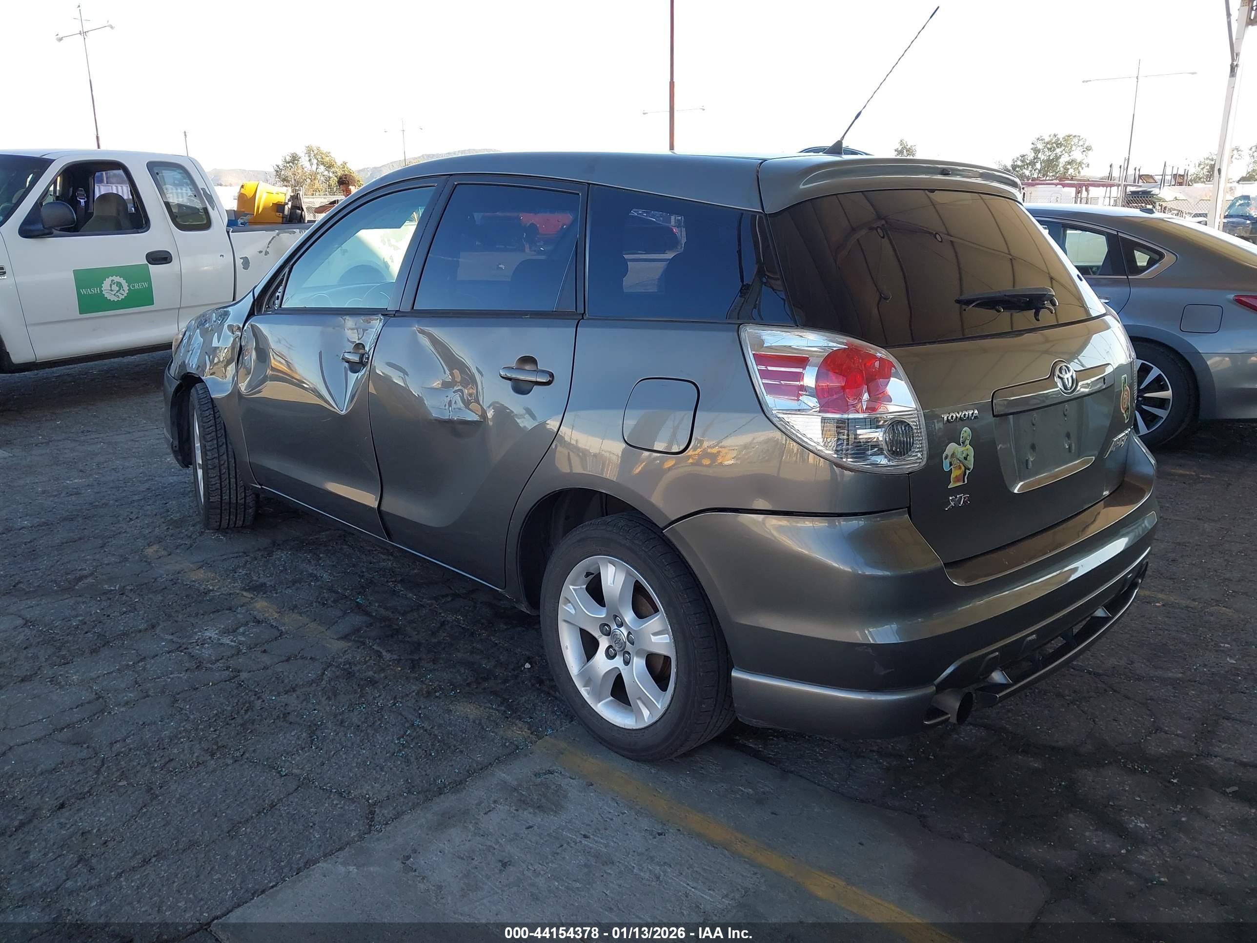 TOYOTA MATRIX image 3