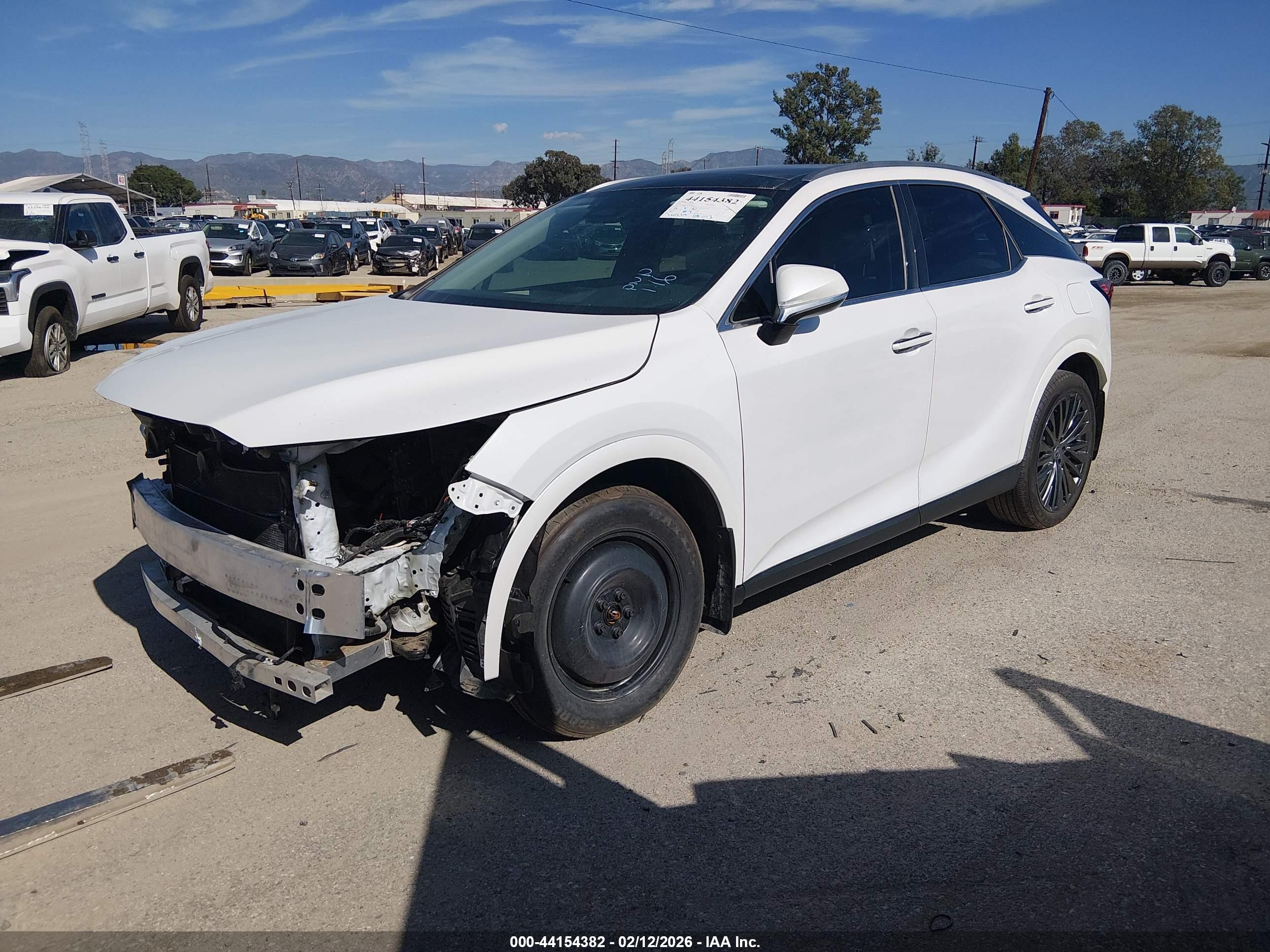 LEXUS RX image 2